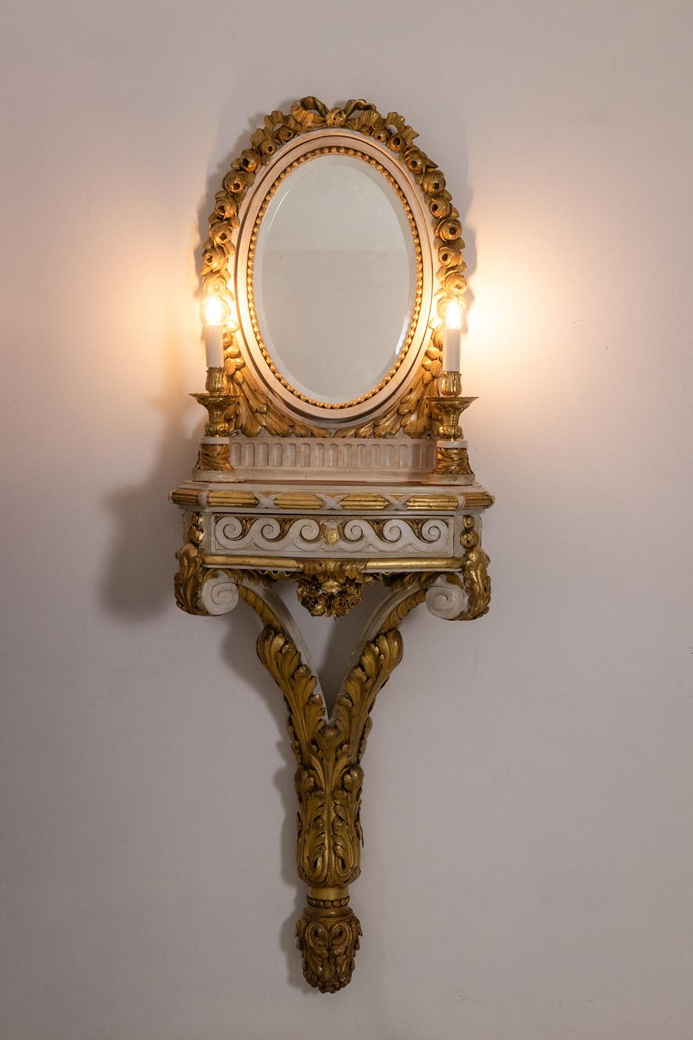 Francese Console in legno dorato e laccato in stile Luigi XVI. Circa 1900. in vendita