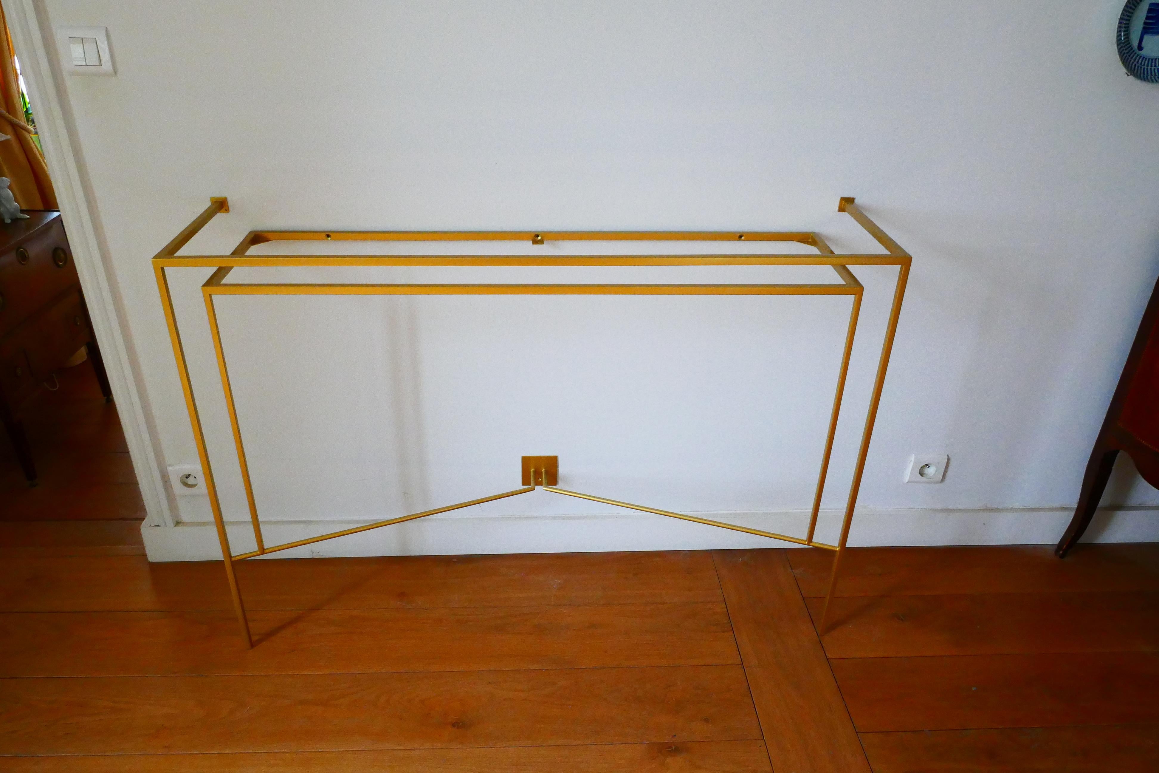 Console in Gold, Bronze Brass Patina with One Walnut Shelve by Aymeric Lefort In New Condition For Sale In SENLIS, OISE