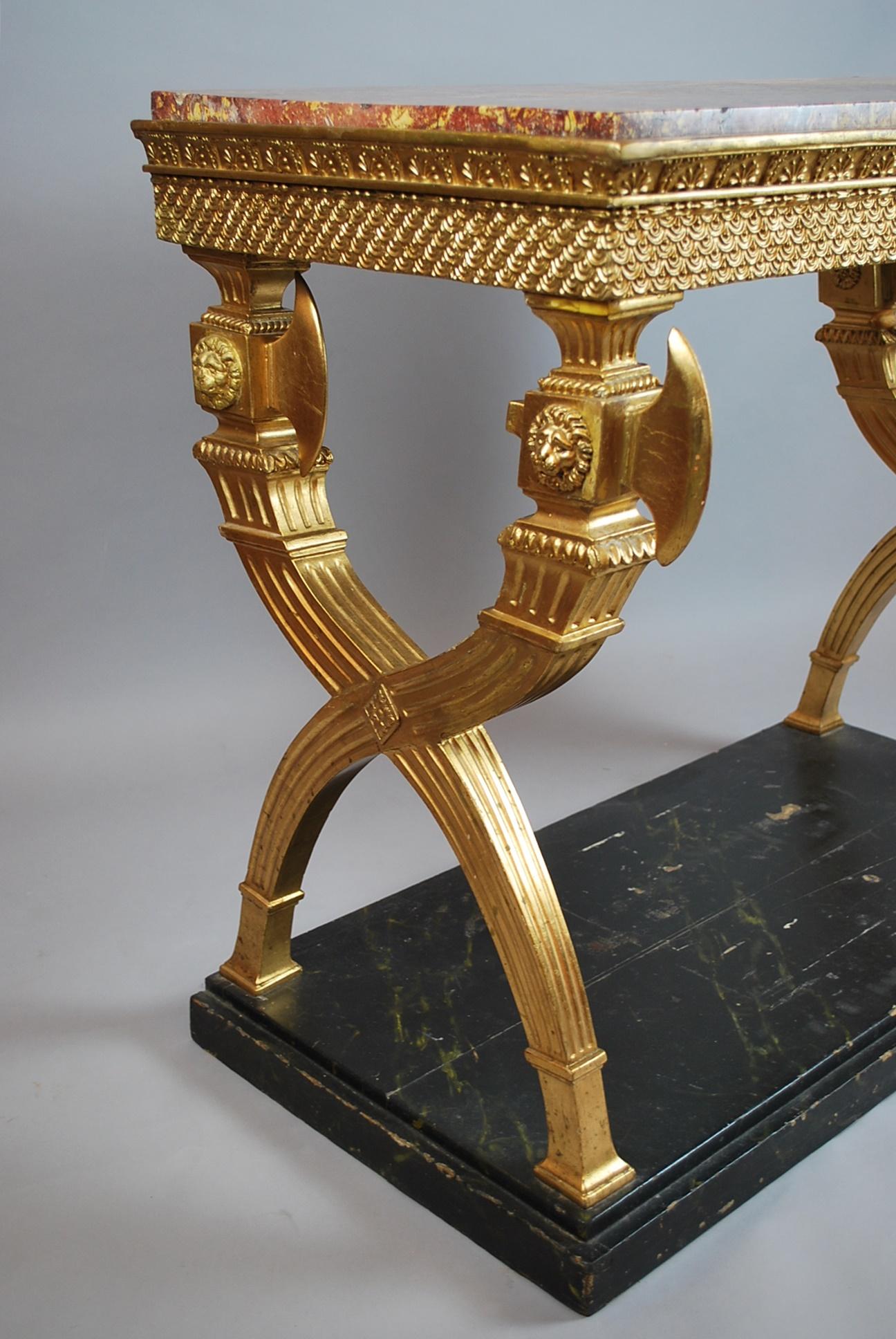 Console in Golden Wood and  Marble Top, Sweden, circa 1800 For Sale 5