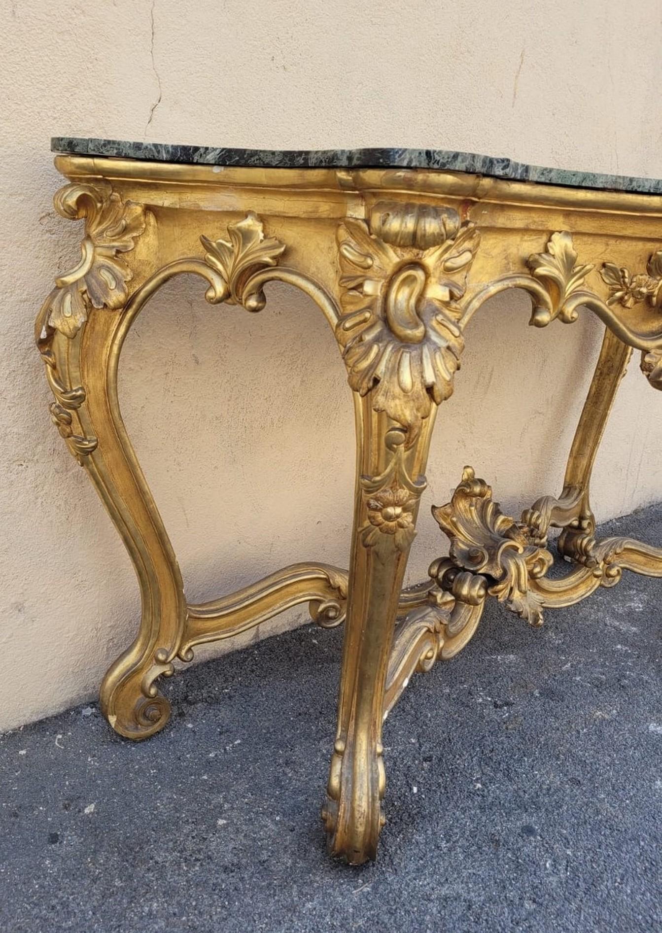 Console en Wood Wood doré de style Louis XV, 19ème siècle en vente 10