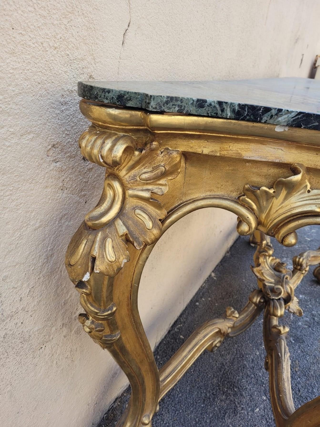 Console en Wood Wood doré de style Louis XV, 19ème siècle en vente 2
