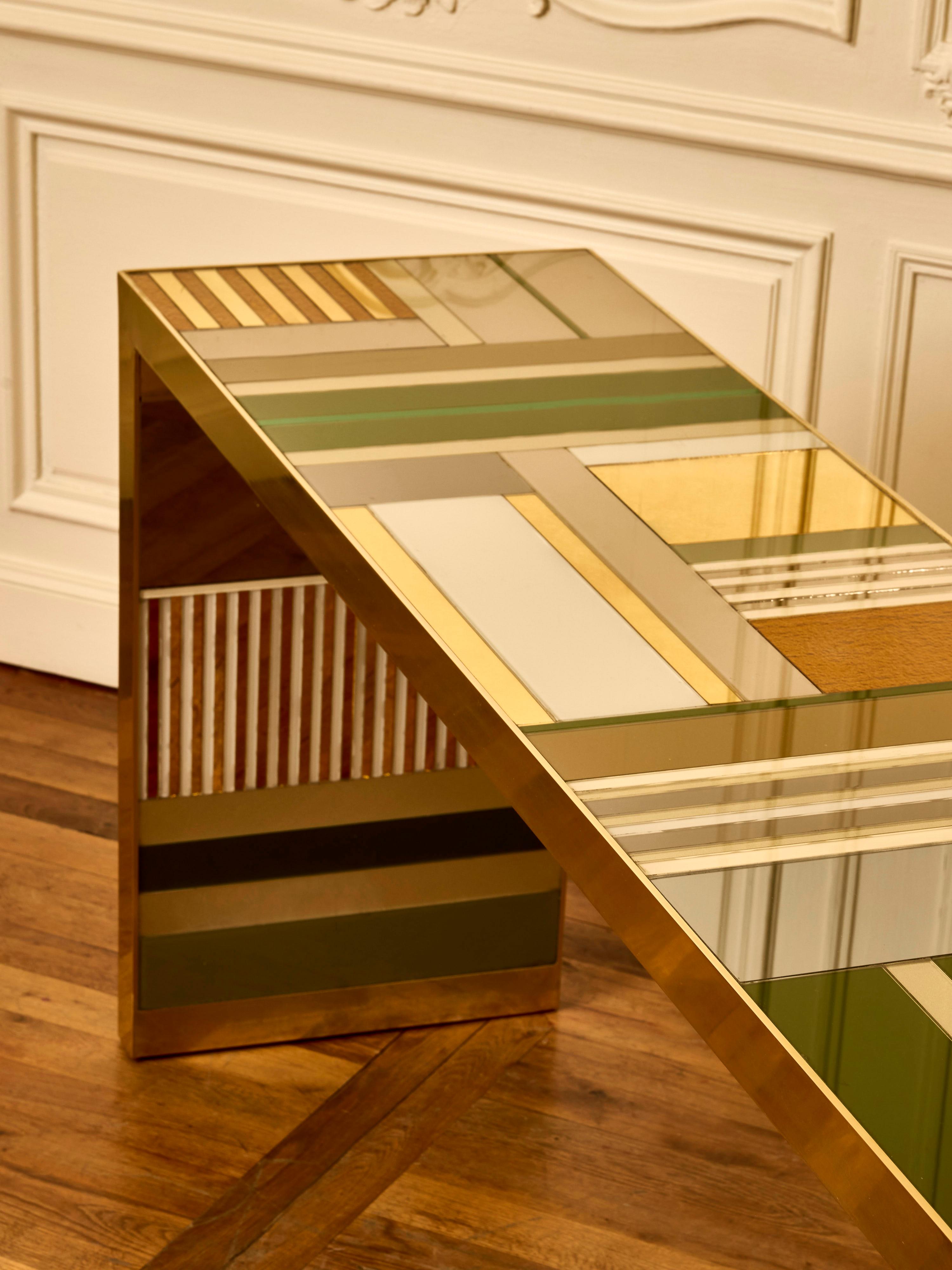 Mid-Century Modern Console in marquetry of glass For Sale