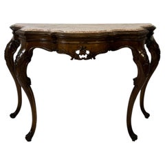 Walnut console table, Veneto, 18th century