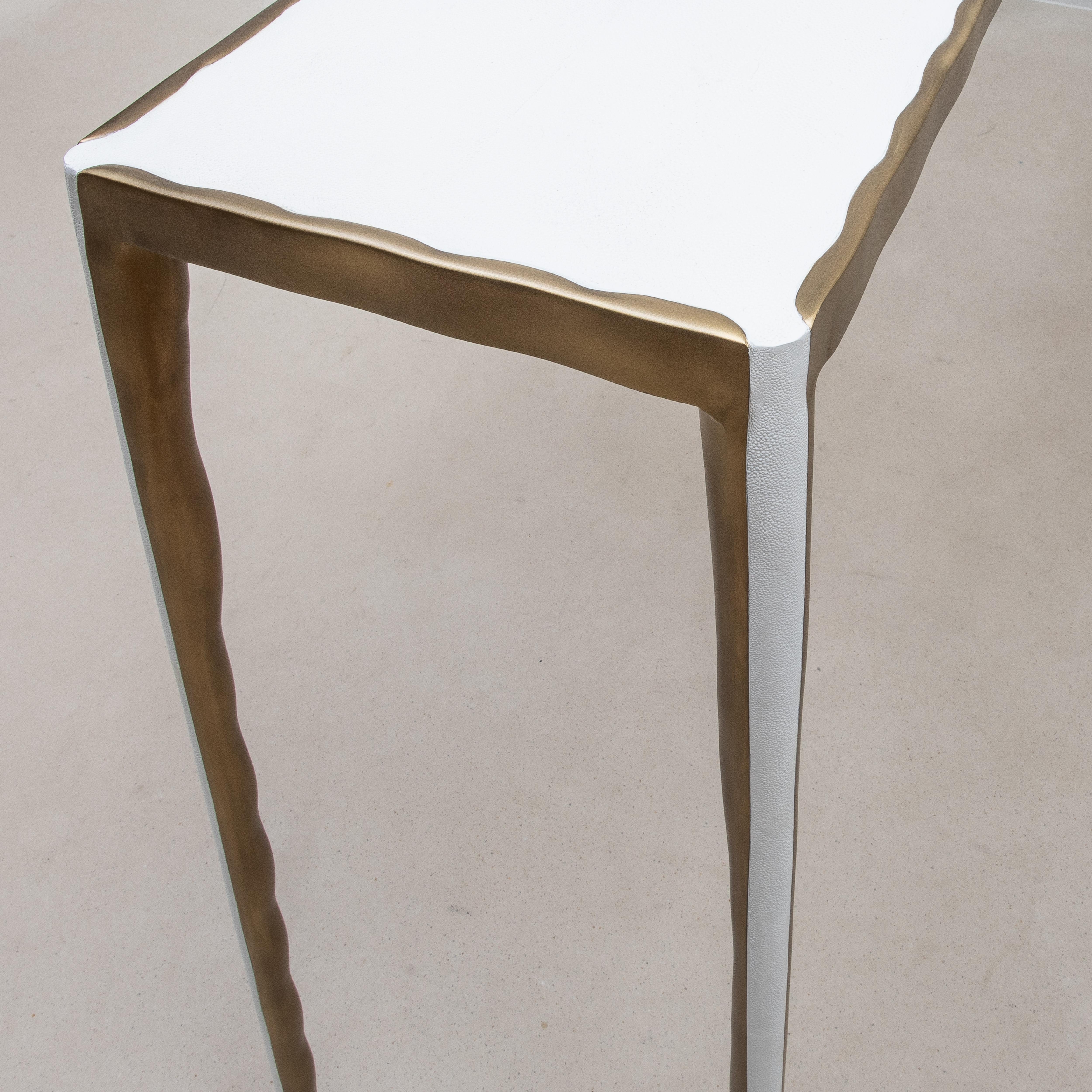 Console in zigrino bianco con ottone patinato bronzo di R&Y Augousti in vendita 2