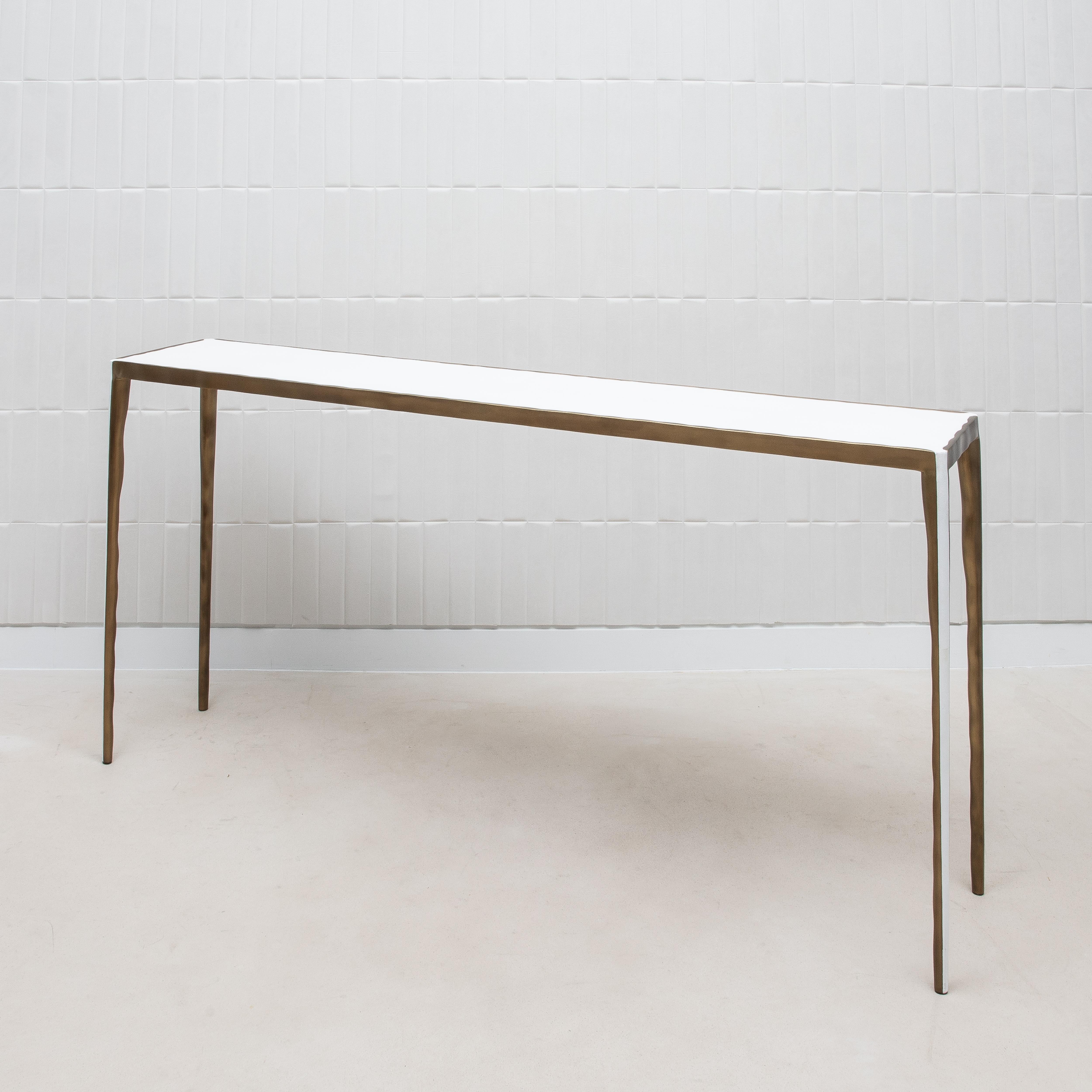 Console in zigrino bianco con ottone patinato bronzo di R&Y Augousti In condizioni Nuovo in vendita a West Hollywood, CA