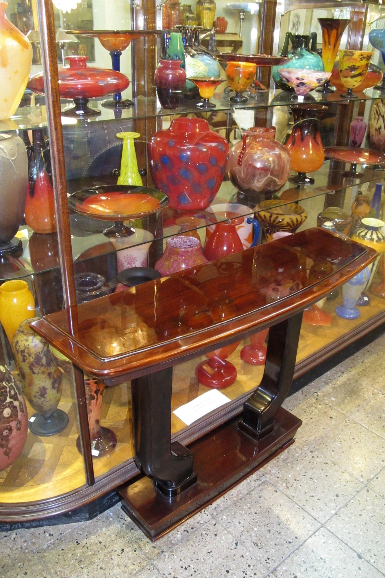 Console in wood, French 1930, Style: Art Deco For Sale 1