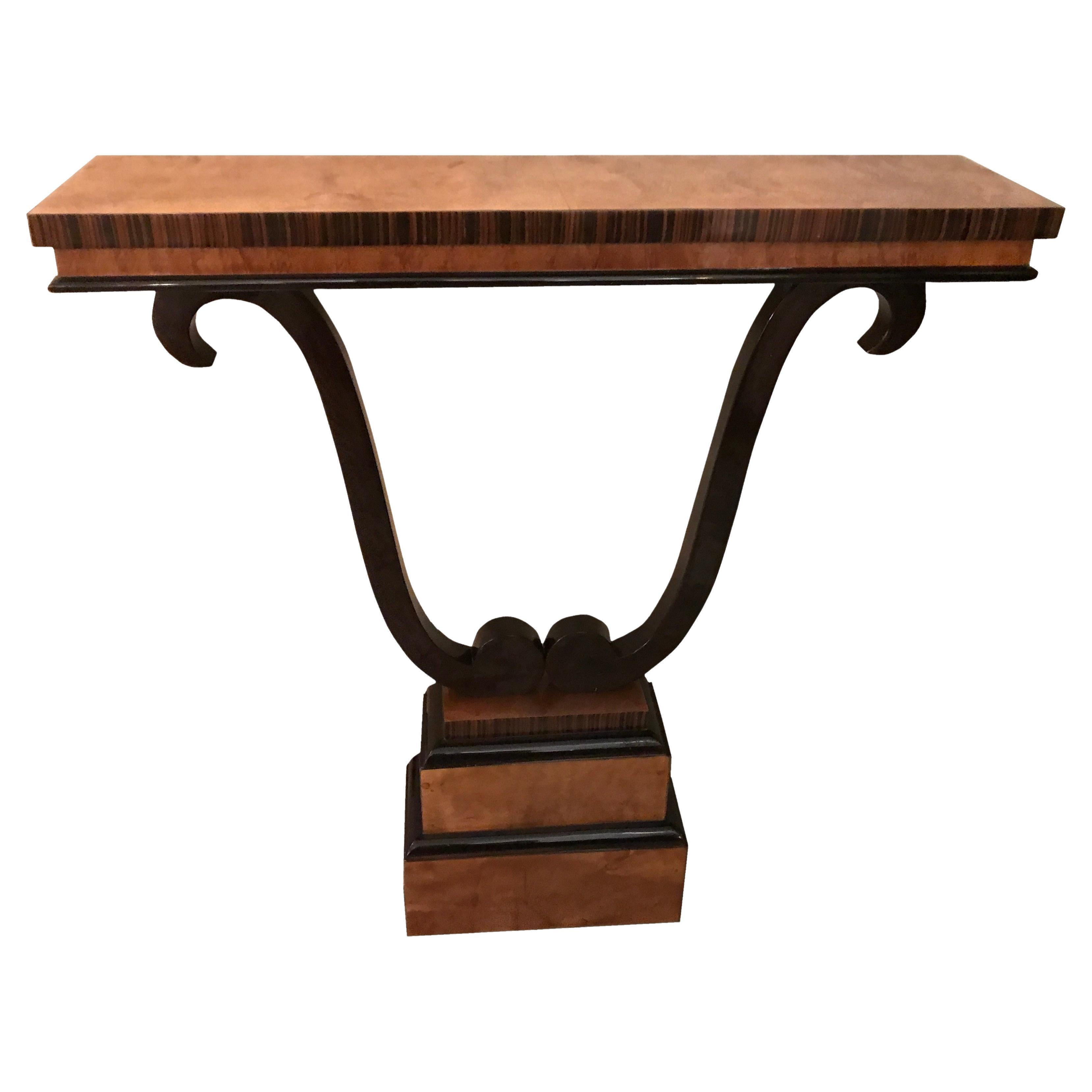 Console in Wood , Style: Art Deco , 1920
