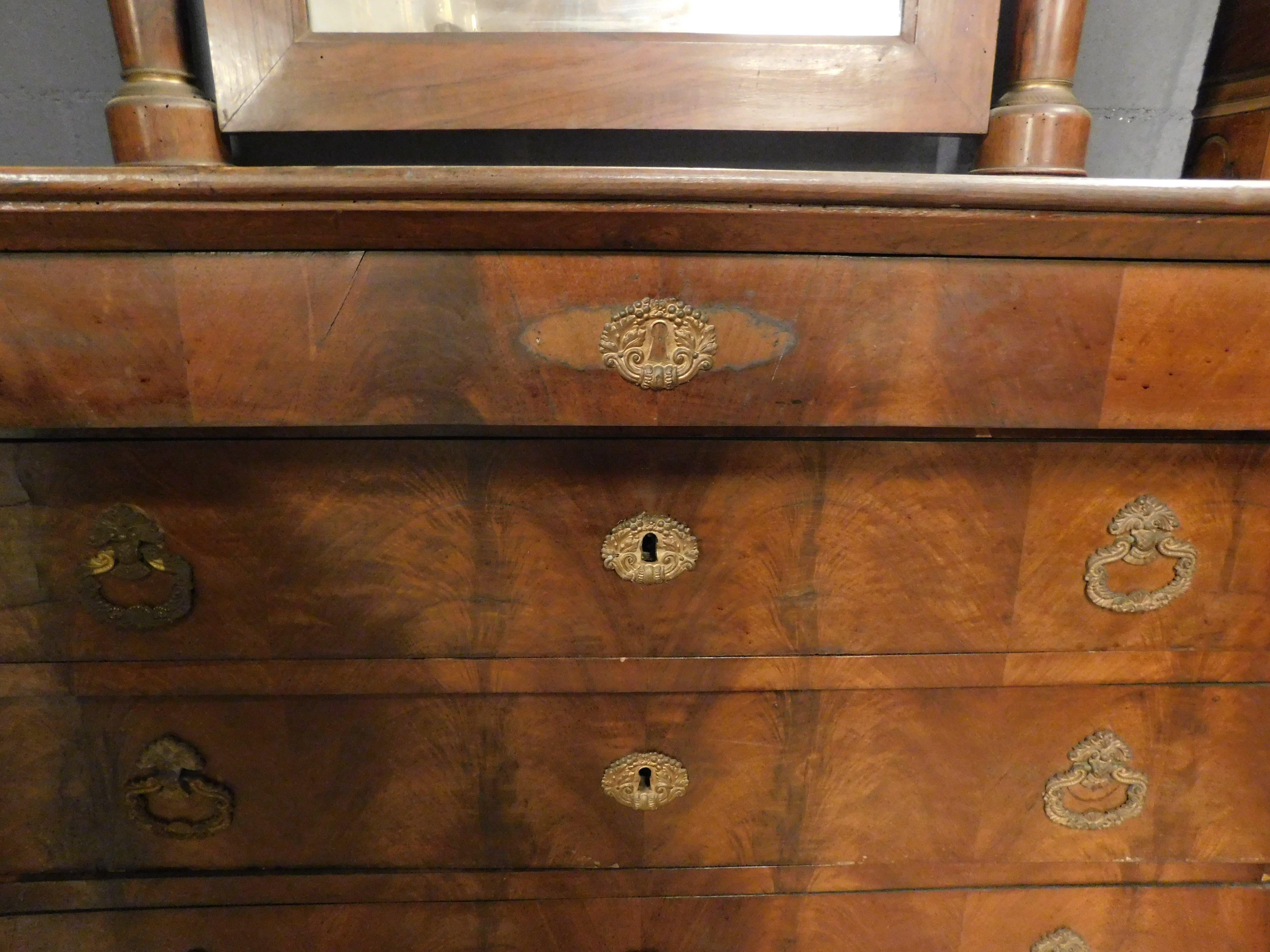 Console mirror and chest of drawers, walnut wood veneered, gilded bronze, Italy For Sale 1