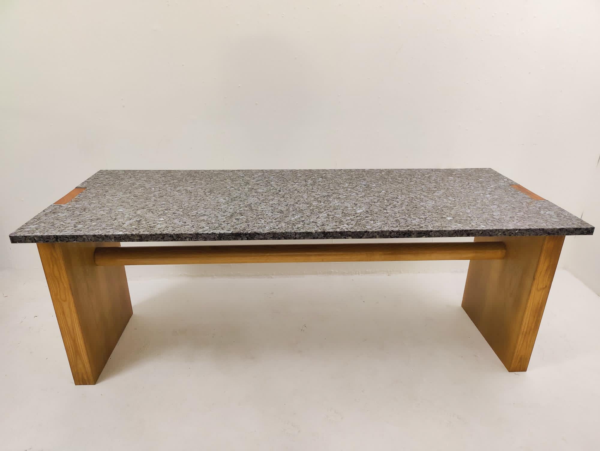 Console Model 'Valmarana' by Carlo Scarpa for Simon, Ash and Granite, Italy 1972 In Good Condition For Sale In Brussels, BE
