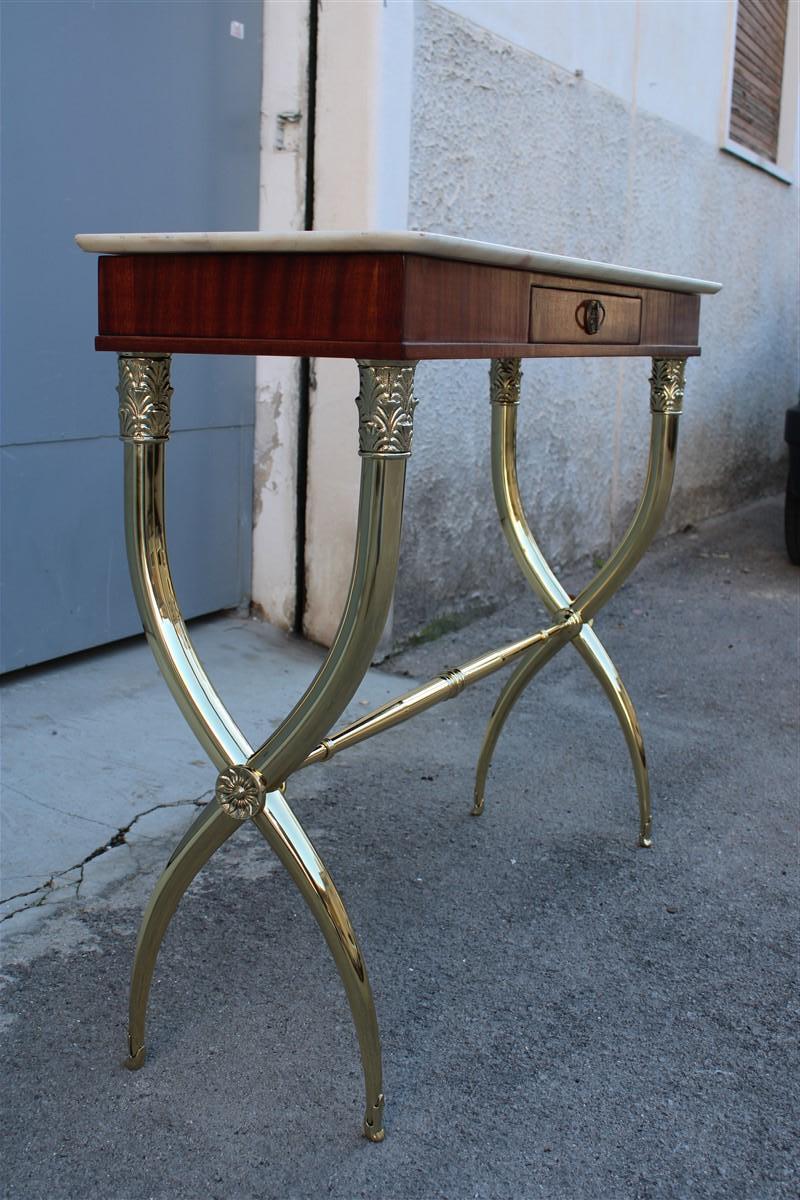 Console Neoclassical Paolo Buffa design 1950 Italy Brass marble Wood  For Sale 2
