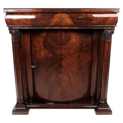 Console en acajou poli des années 1840 environ