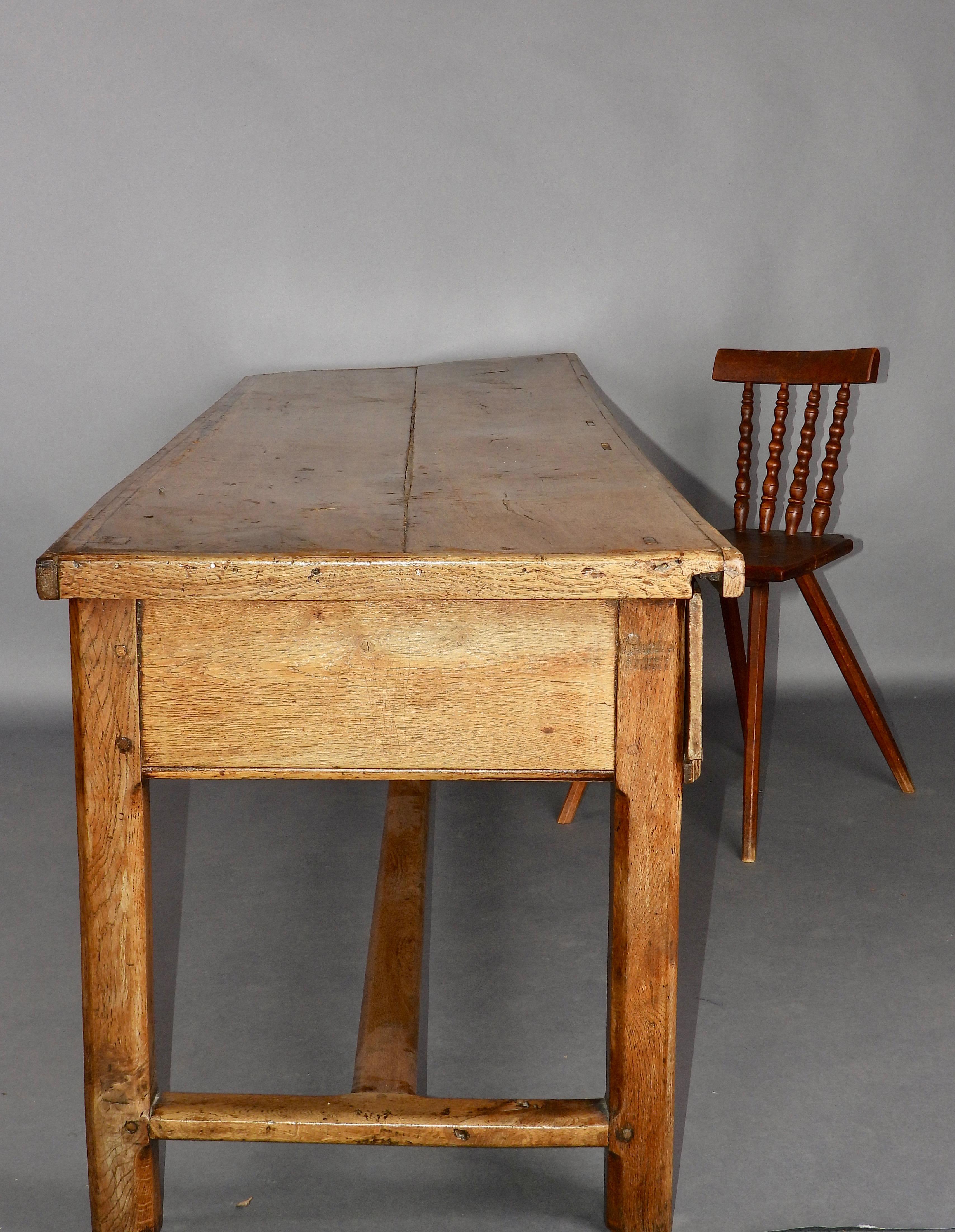 Console or French farmer dinning table For Sale 7