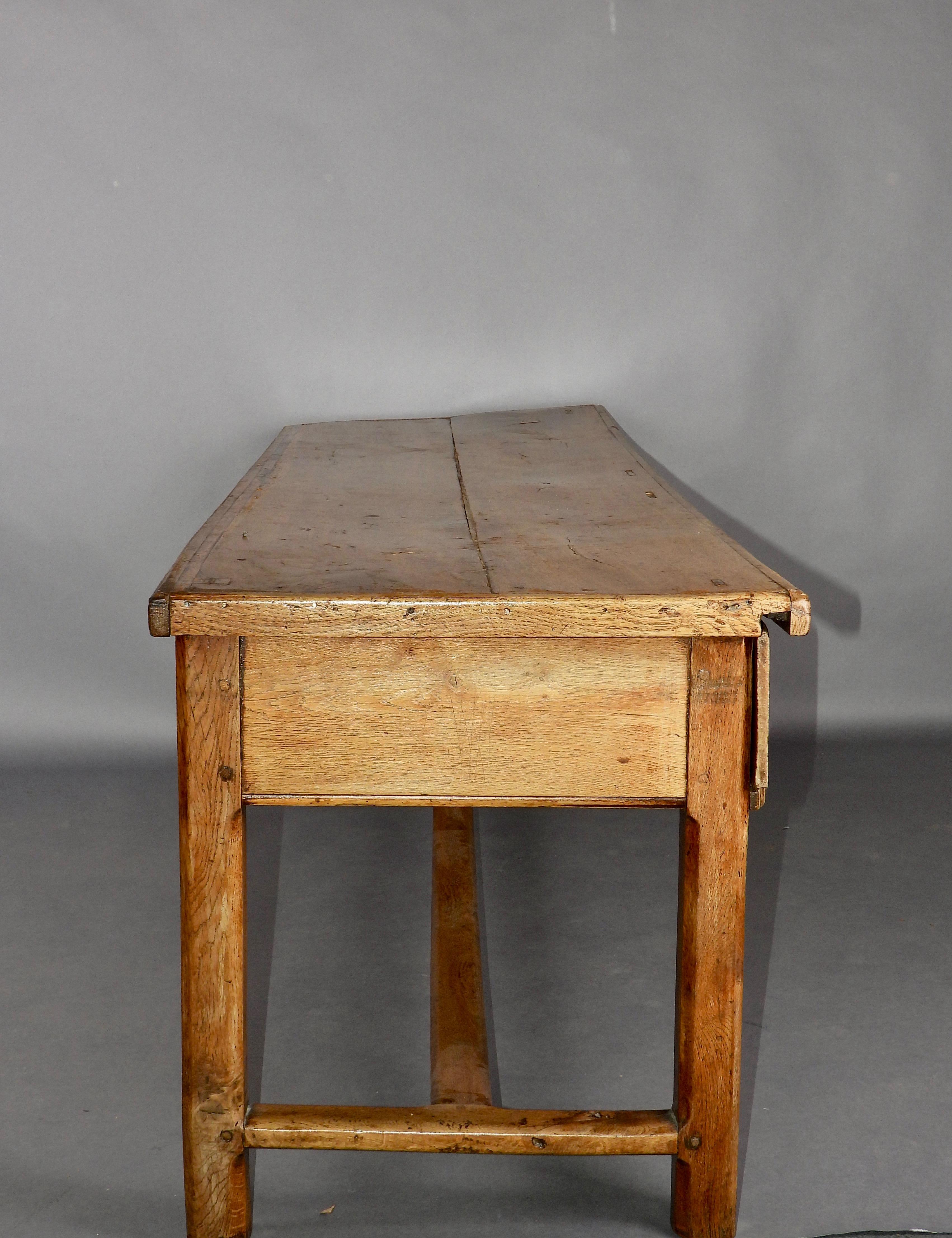 Console or French farmer dinning table For Sale 1