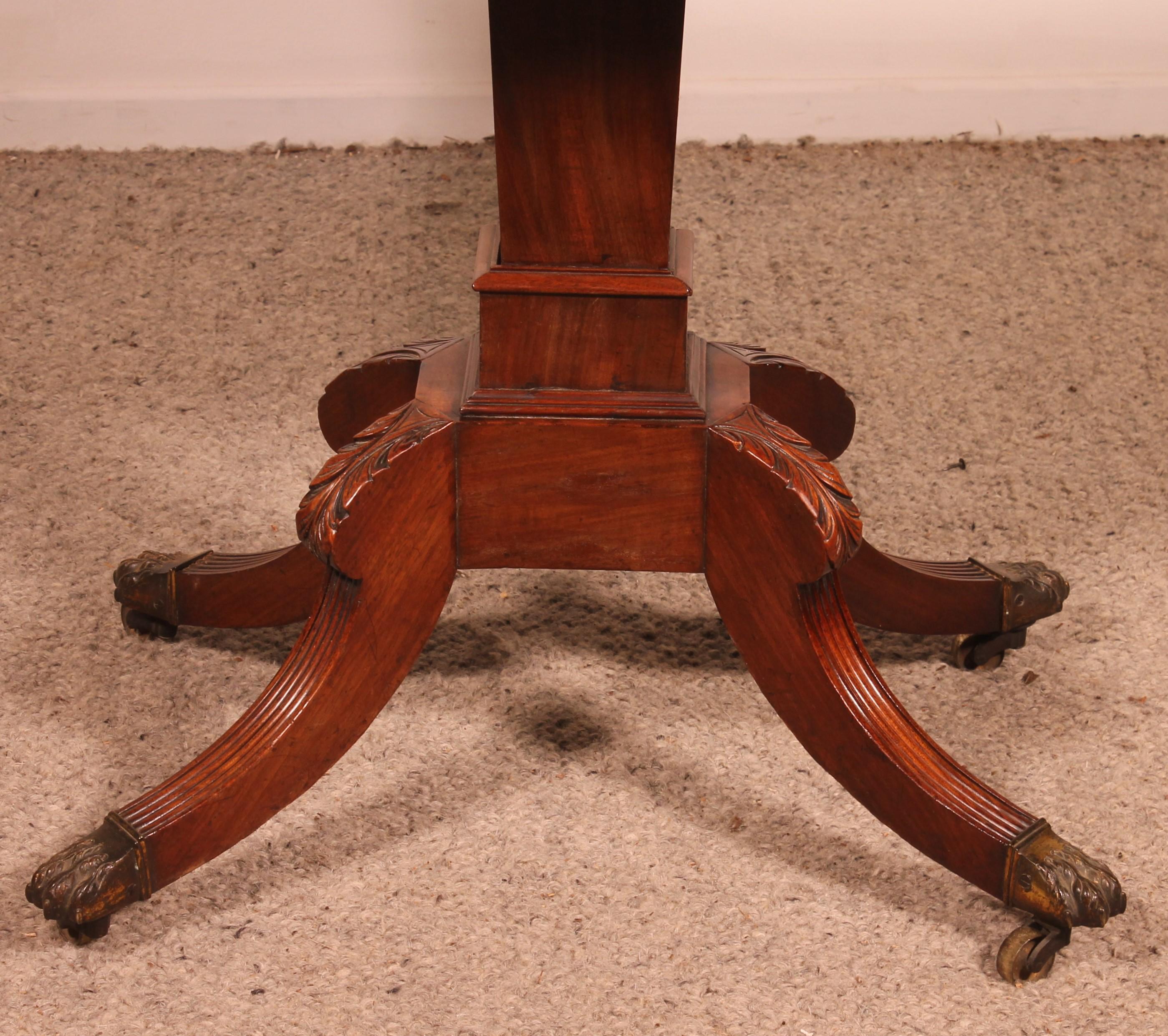 British Console Or Games Table In Mahogany - Regency Period For Sale