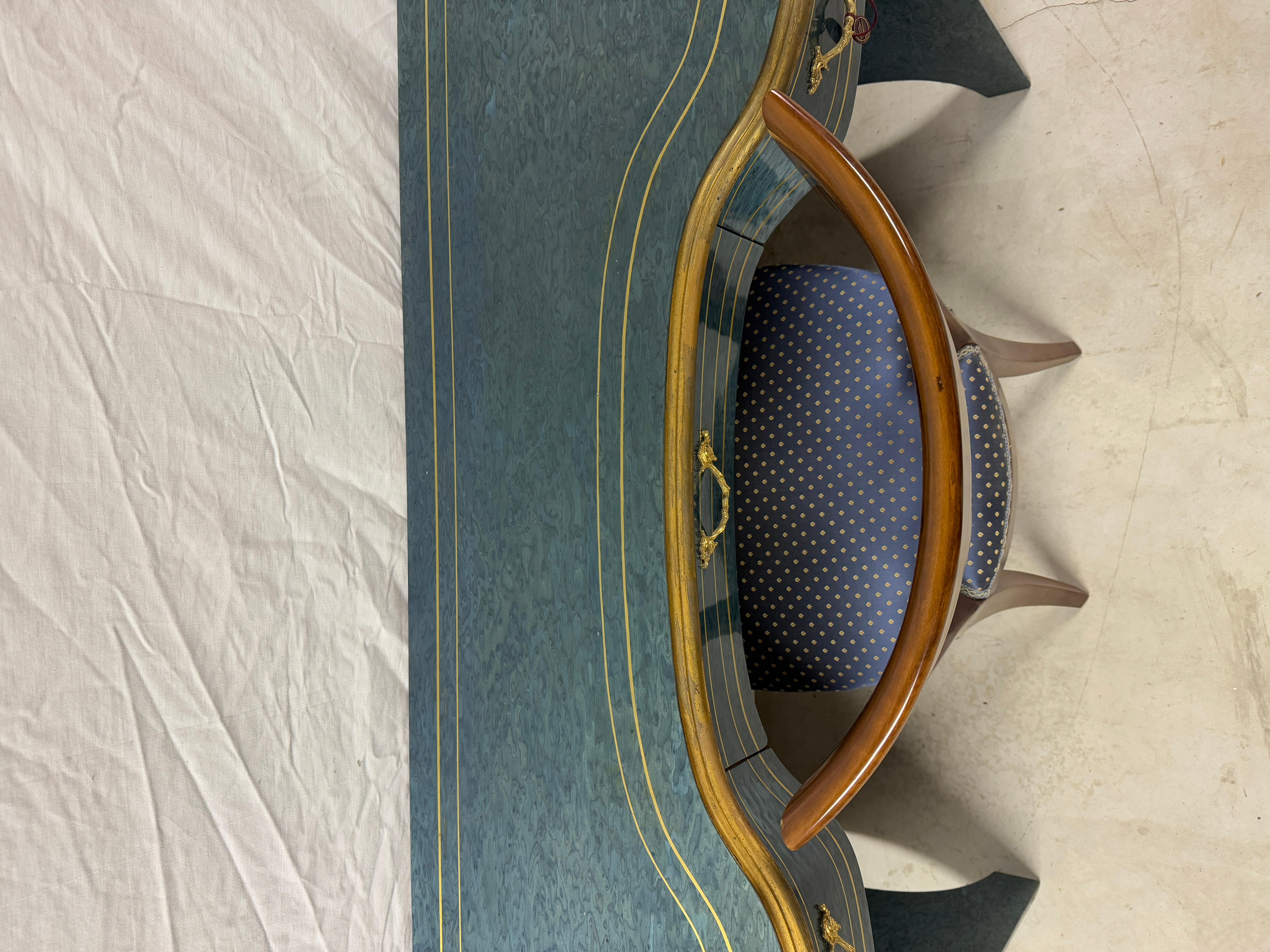 Console, bureau  avec chaise dans le style italien classique des années 90 en vente 8
