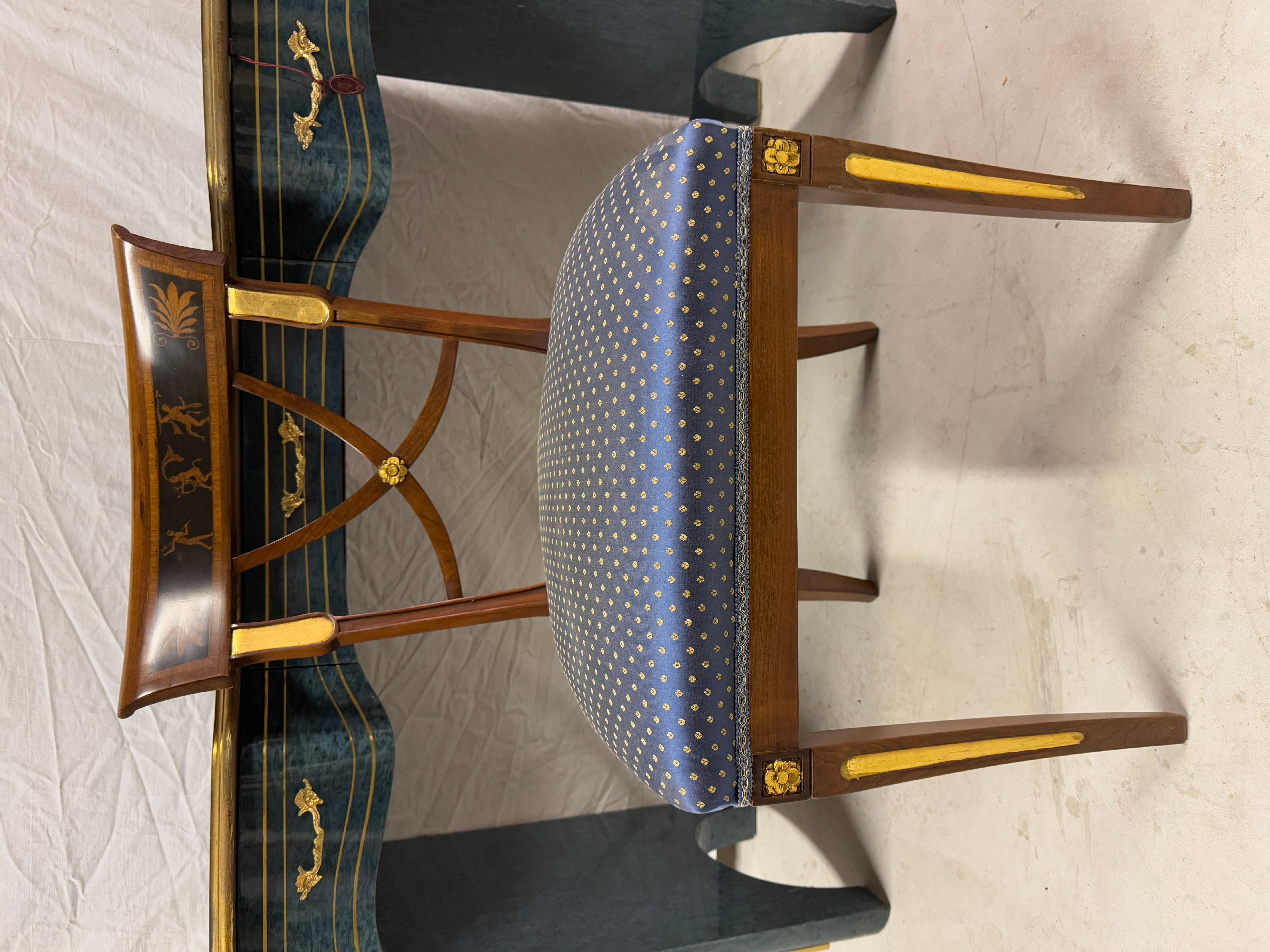 Console, bureau  avec chaise dans le style italien classique des années 90 en vente 2