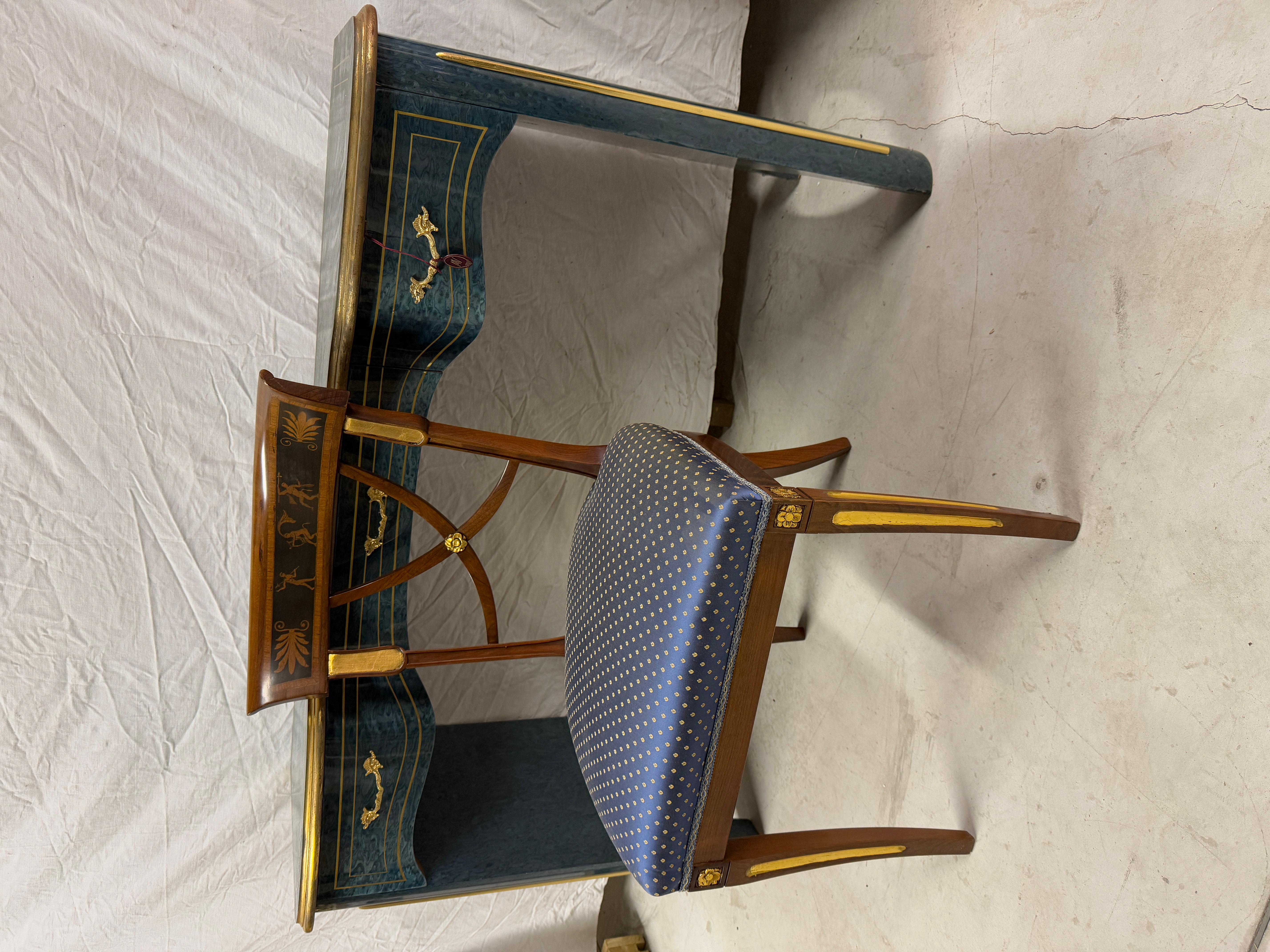 Console, bureau  avec chaise dans le style italien classique des années 90 en vente 3