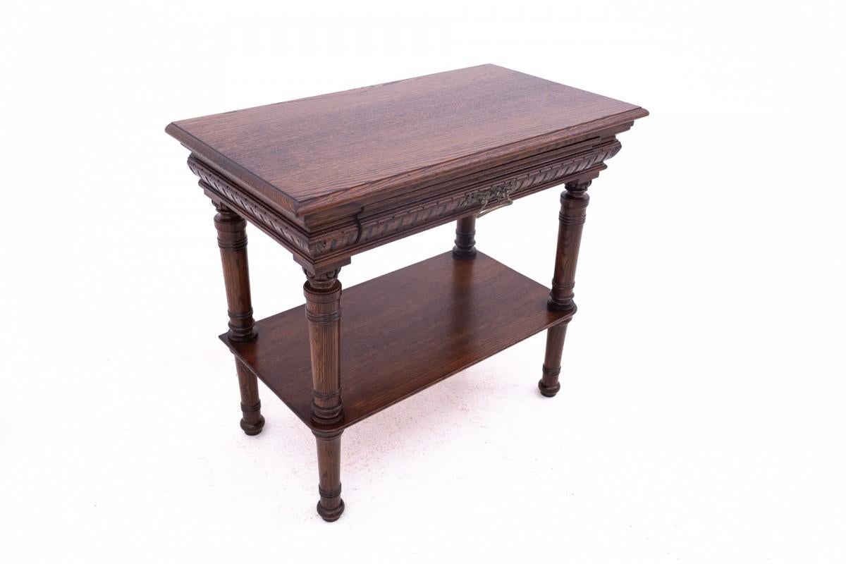 Consola - mesa auxiliar, Europa occidental, finales del siglo XIX. Neoclásico en venta