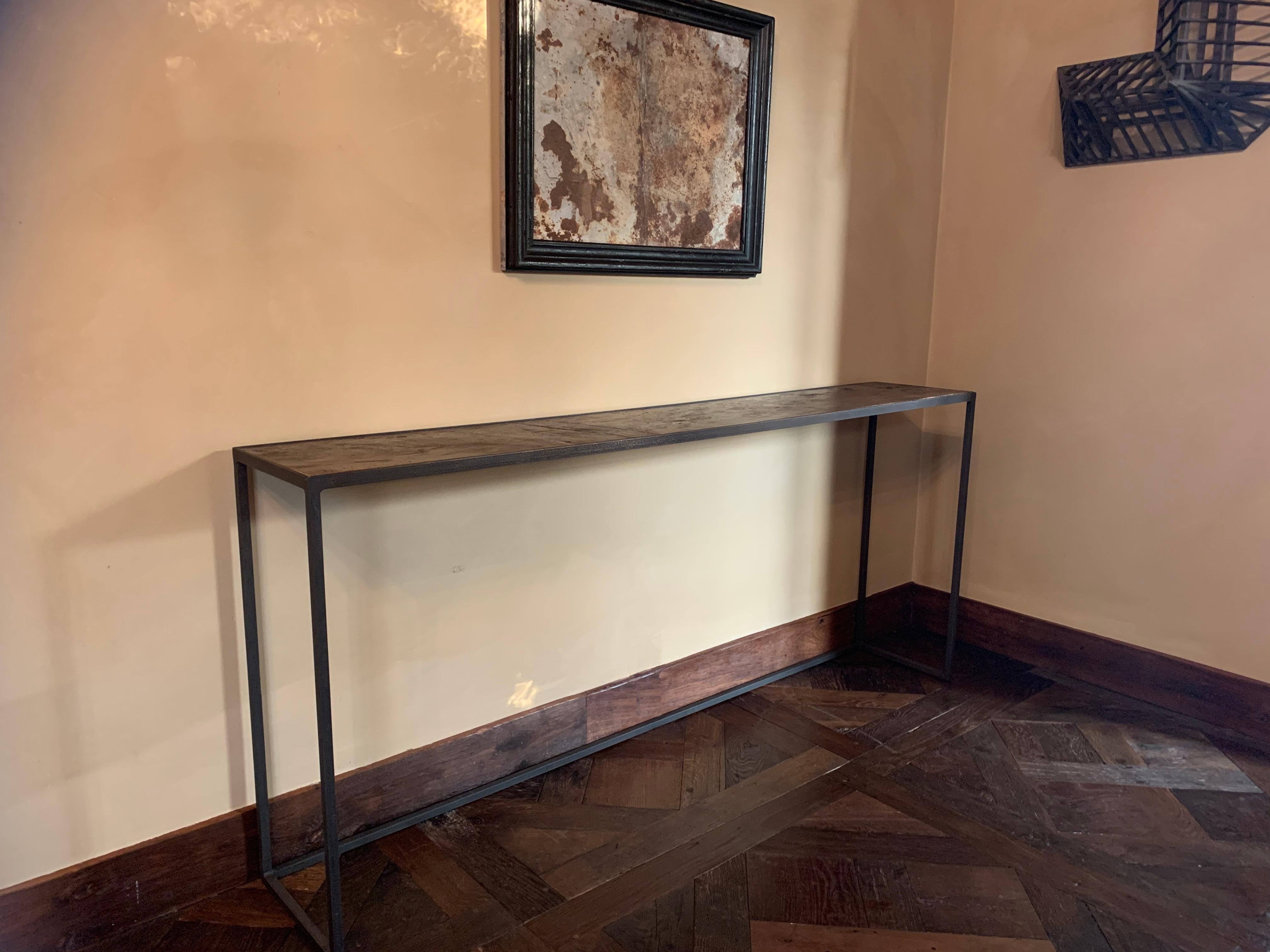Console Sidetable Walnut and Iron 1