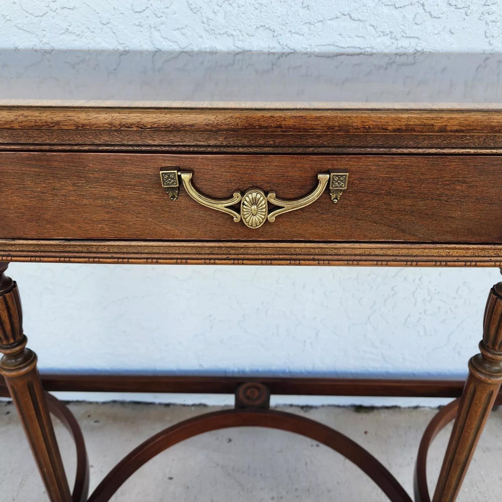 Late 20th Century Console Sofa Server Table American Masterpiece Collection by Hickory White