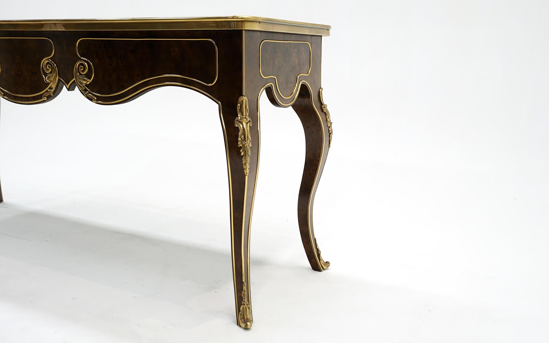 Console / Sofa Table by Mastercraft in Brass and Burl.  Signed. For Sale 1