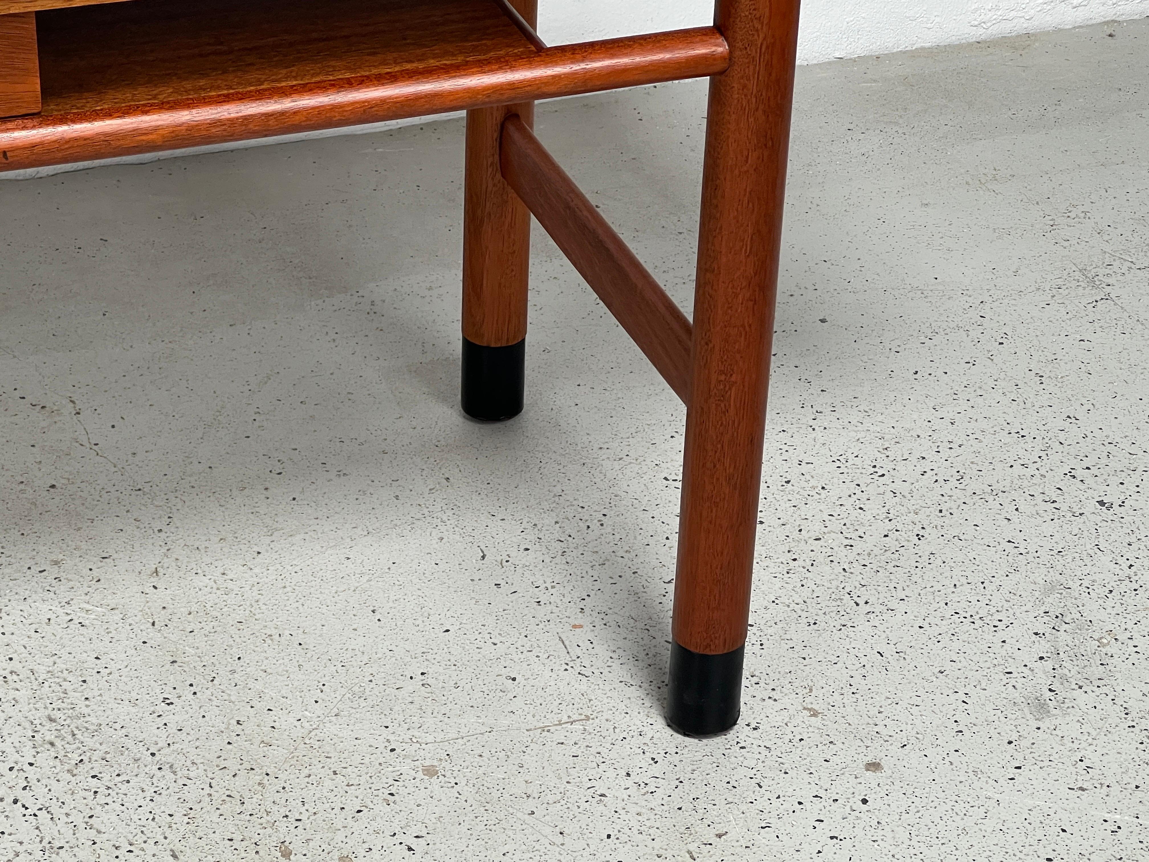 Milieu du XXe siècle Table console Edward Wormley pour Dunbar en vente