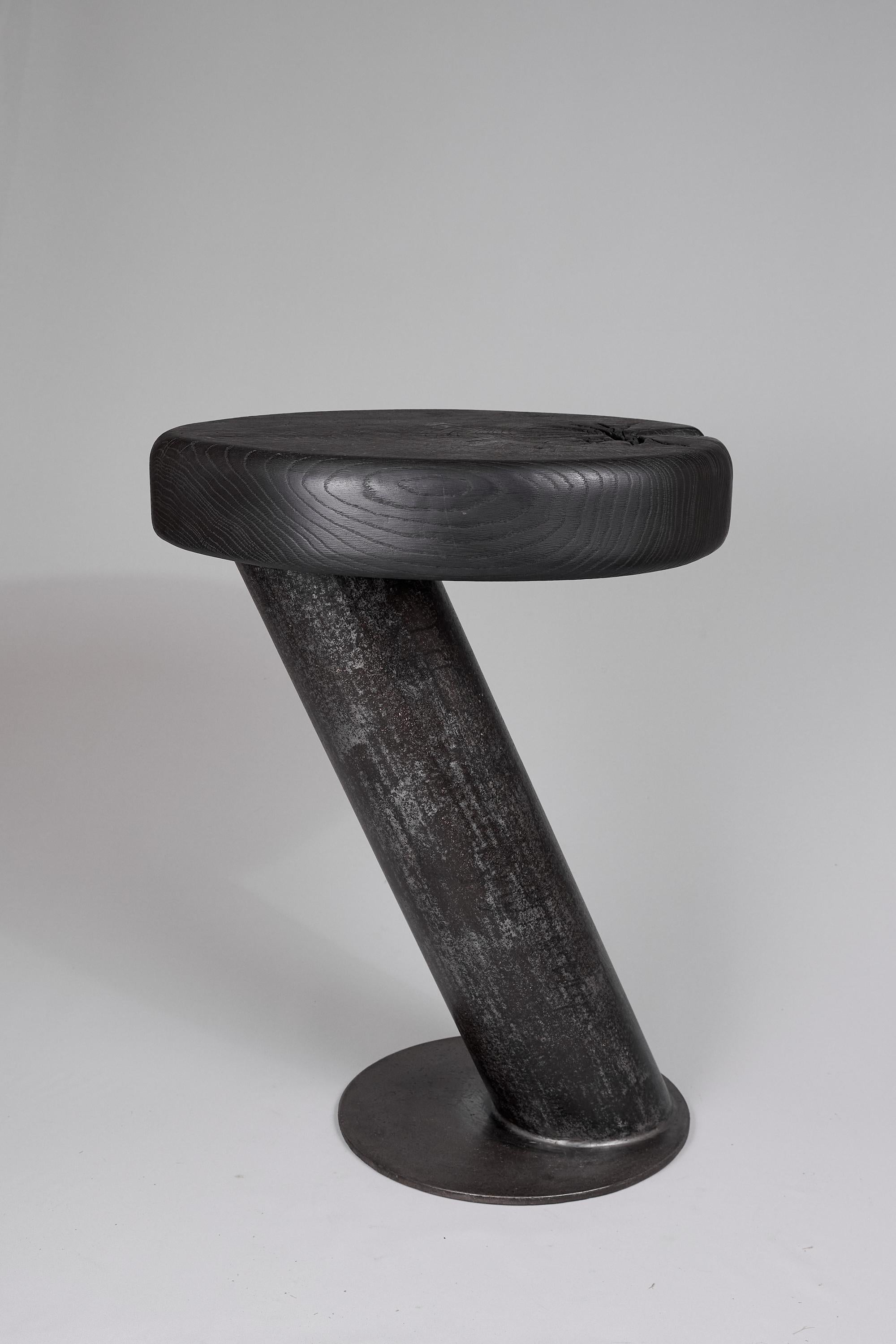 Gebranntes Holz, Hoher Couchtisch, Hoher Tisch, Contemporary Original Design, Schwarz im Angebot 6