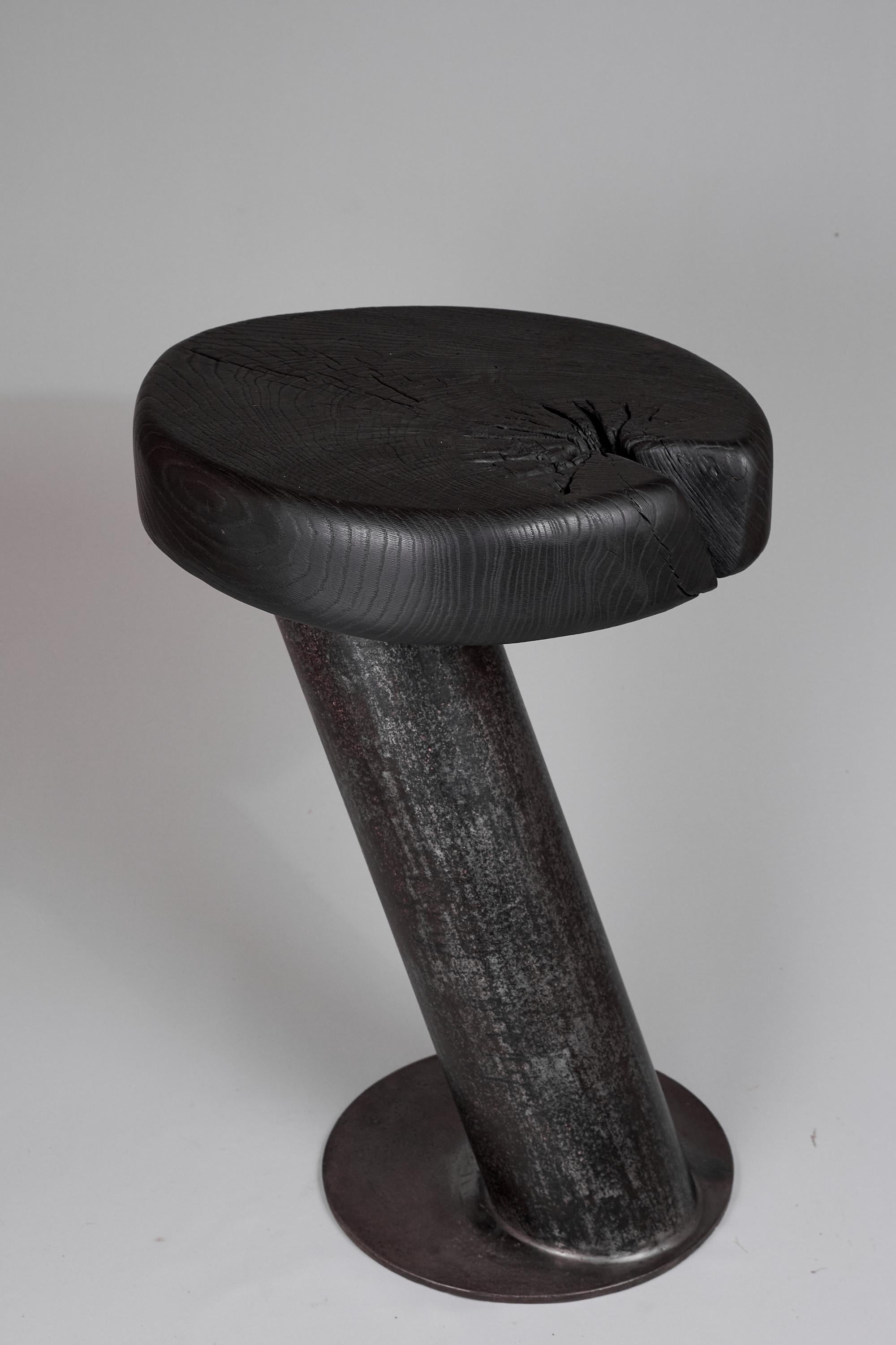 Gebranntes Holz, Hoher Couchtisch, Hoher Tisch, Contemporary Original Design, Schwarz im Angebot 9
