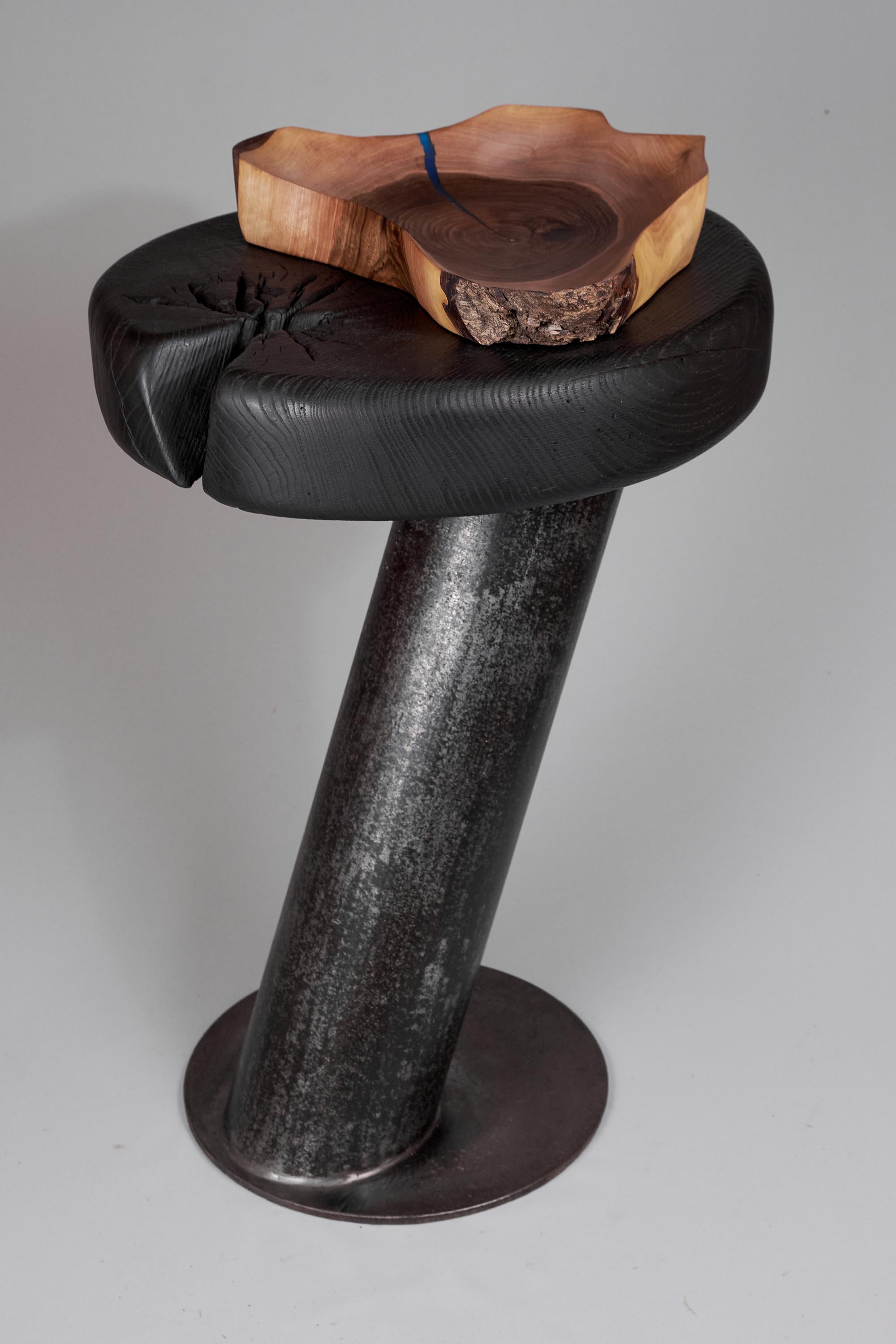 Gebranntes Holz, Hoher Couchtisch, Hoher Tisch, Contemporary Original Design, Schwarz im Angebot 11