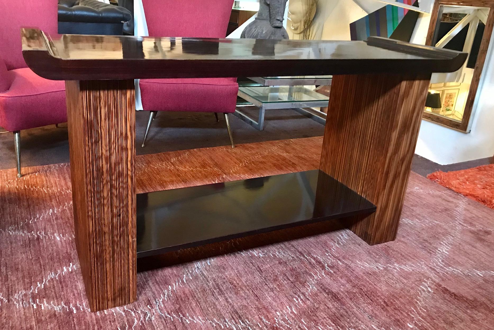 Console Table for Brown Saltman, Paul Frankl, 1940 In Excellent Condition For Sale In Saint-Ouen, FR