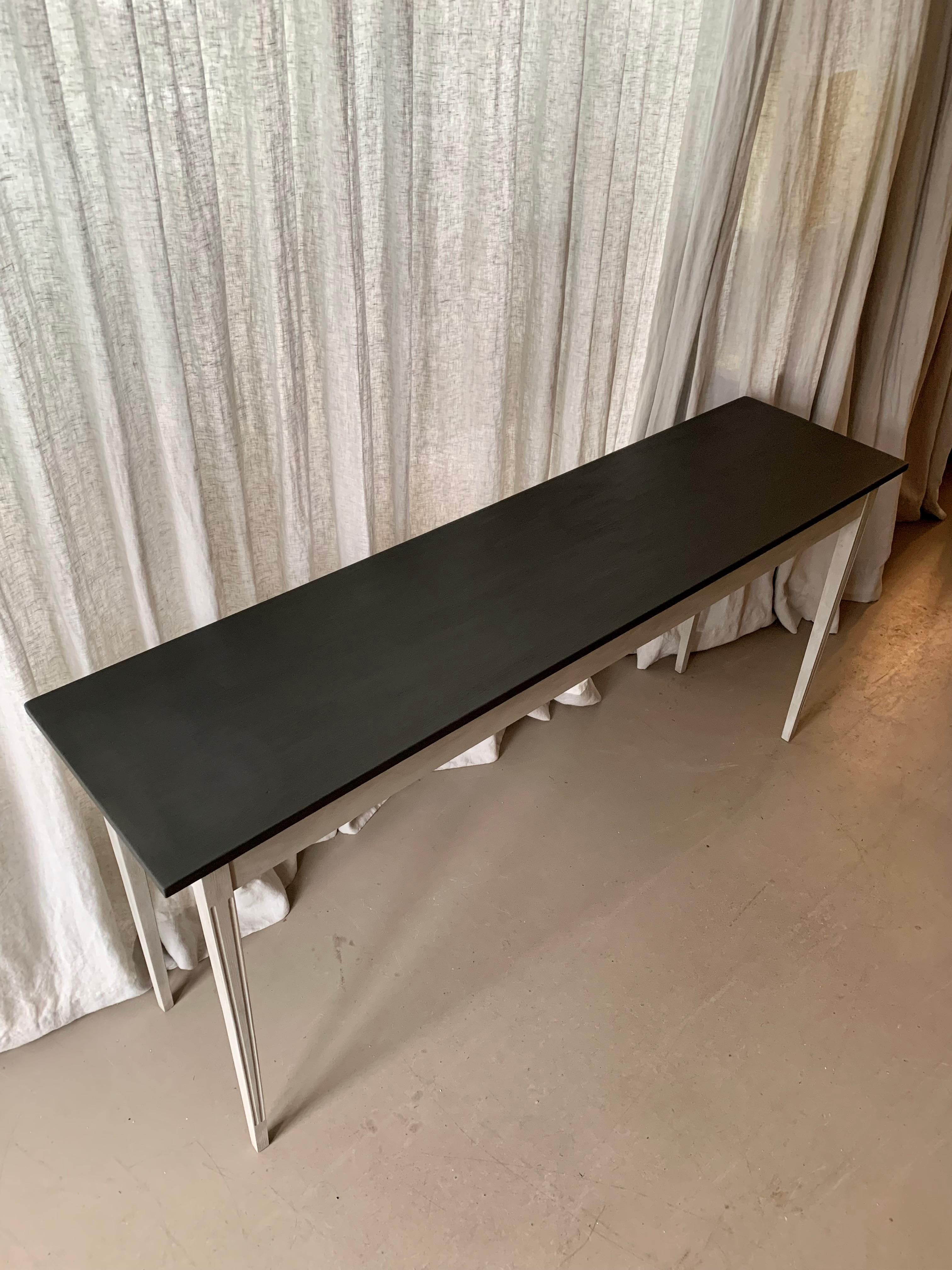 Console Table In Good Condition For Sale In Hellerup, DK