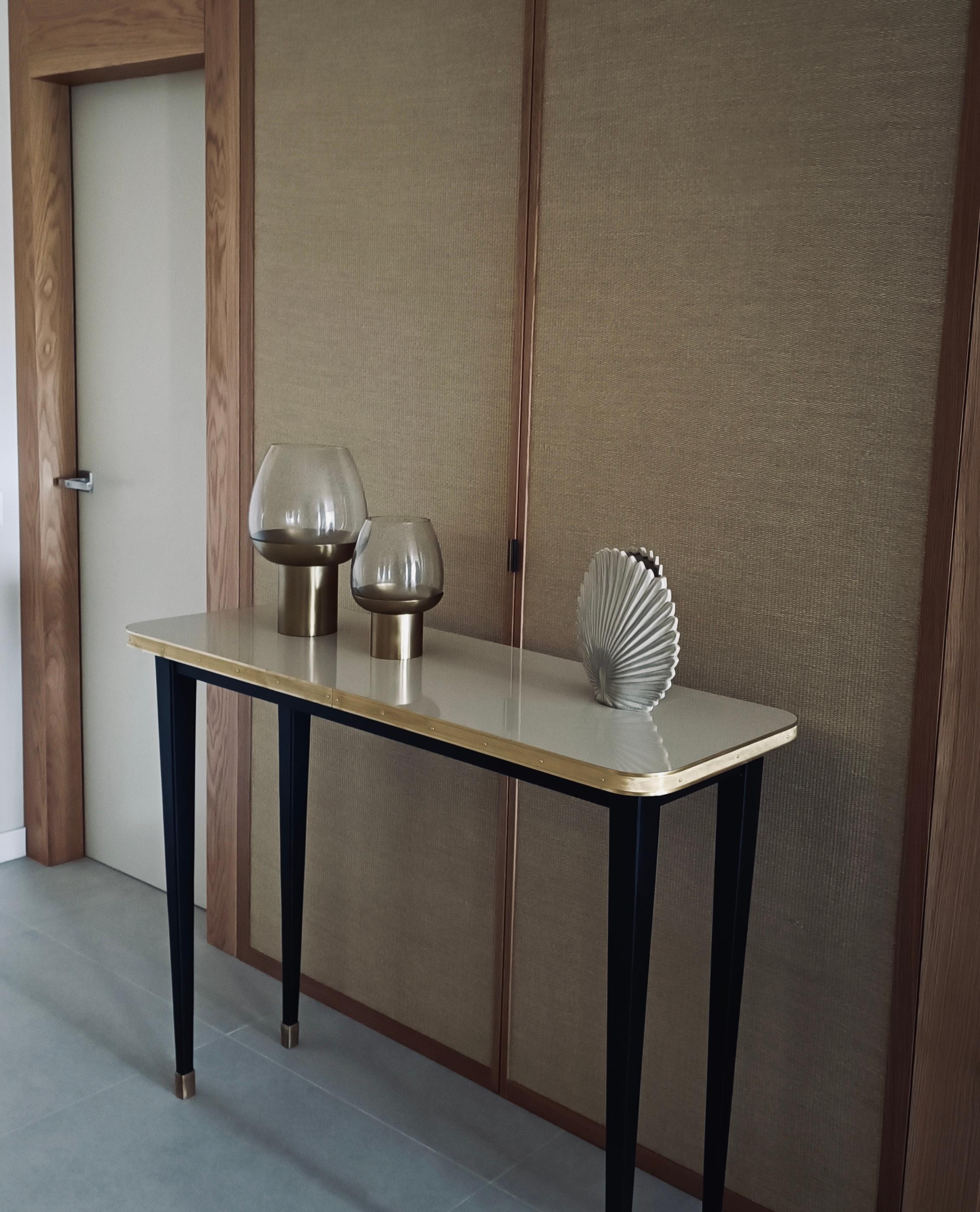 Contemporary Console Table, High Gloss Laminate & Brass Details, Diamond Black - M For Sale