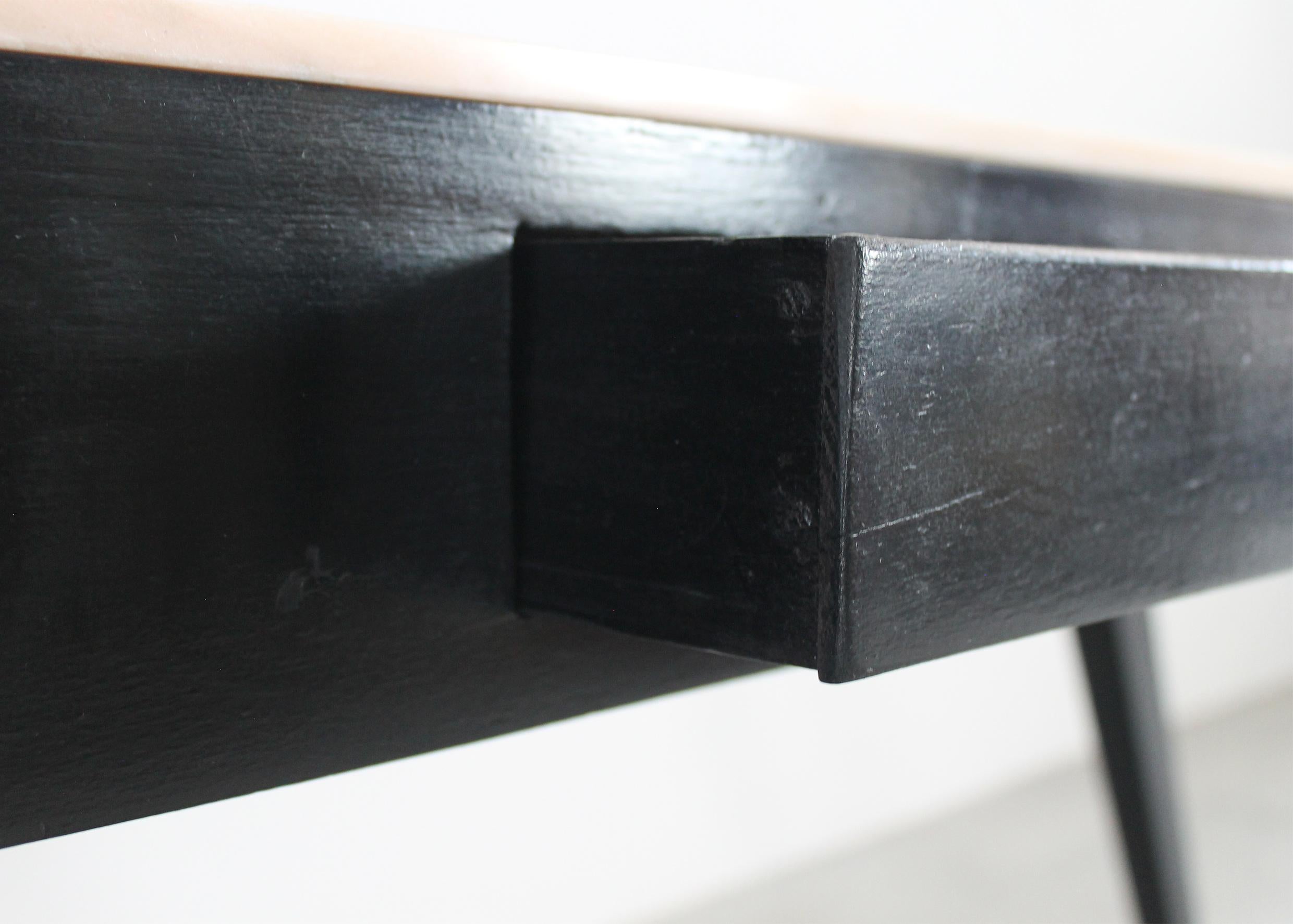 Console Table in Black Lacquered Wood and Pink Marble Italian Manufacture 1950s  For Sale 2