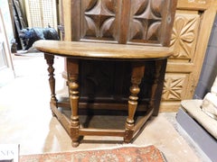 Console table in walnut wood, turned legs joined by crosspieces, Italy