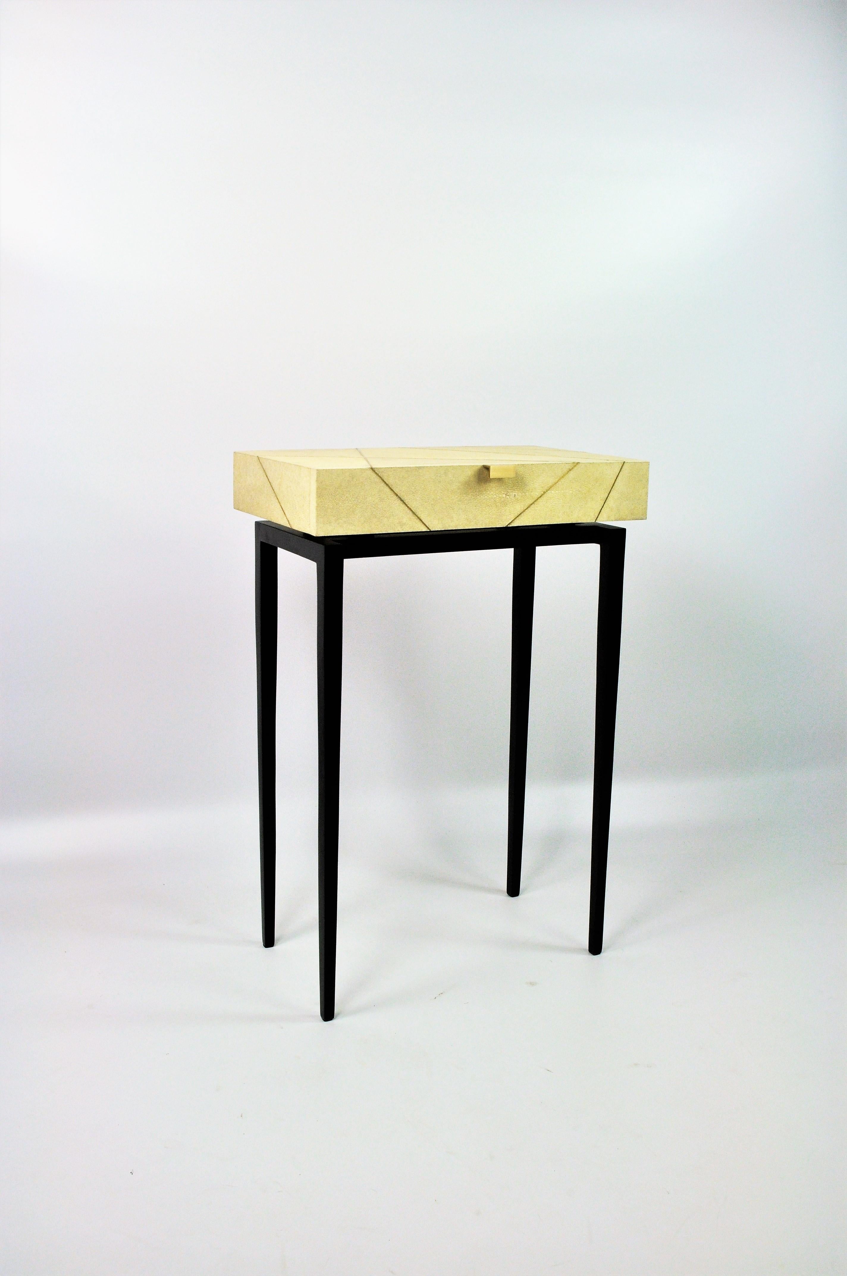 Contemporary Console Table RADIUS '2 Drawers' in Genuine Shagreen and Brass by Ginger Brown For Sale