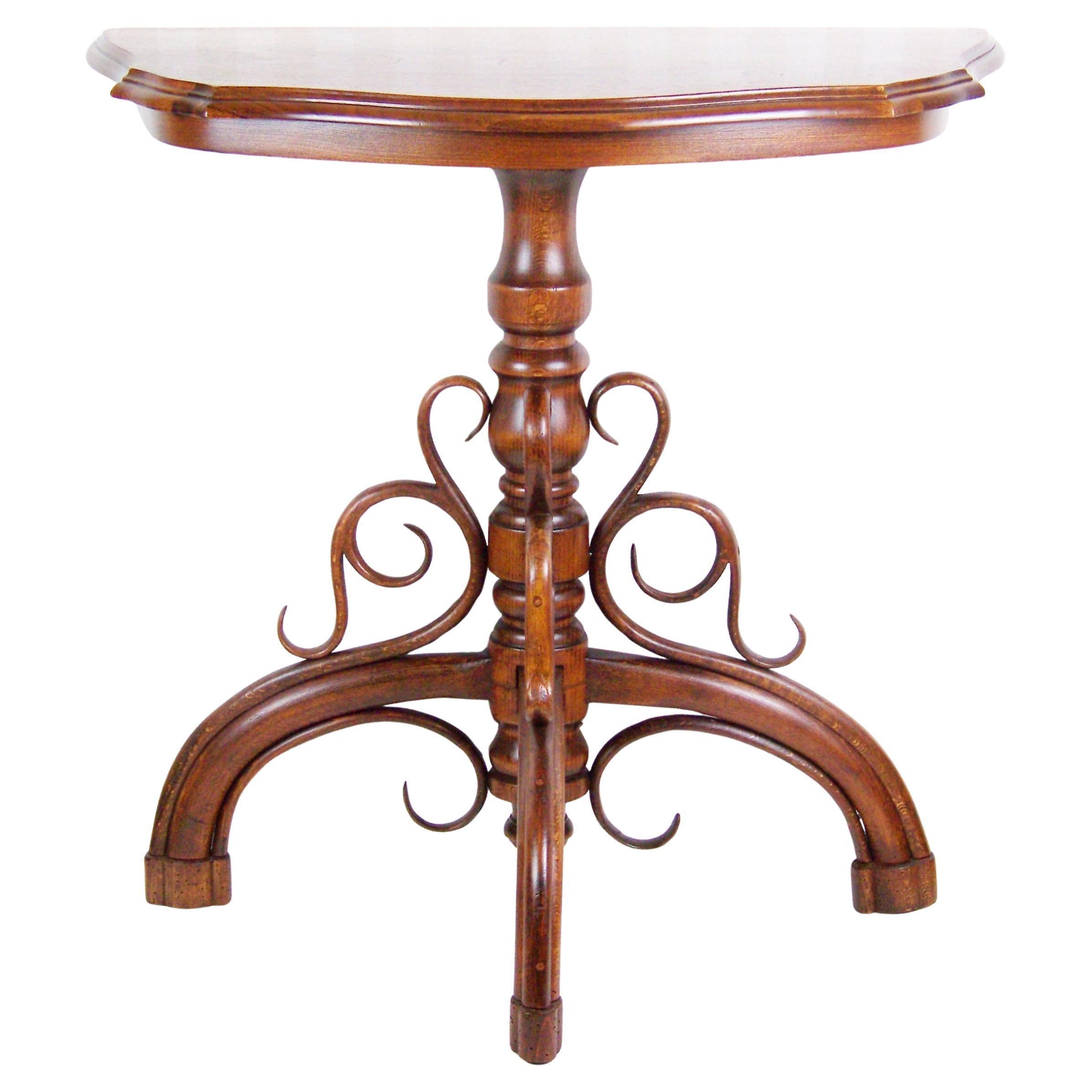 Beech Console table Thonet For Sale