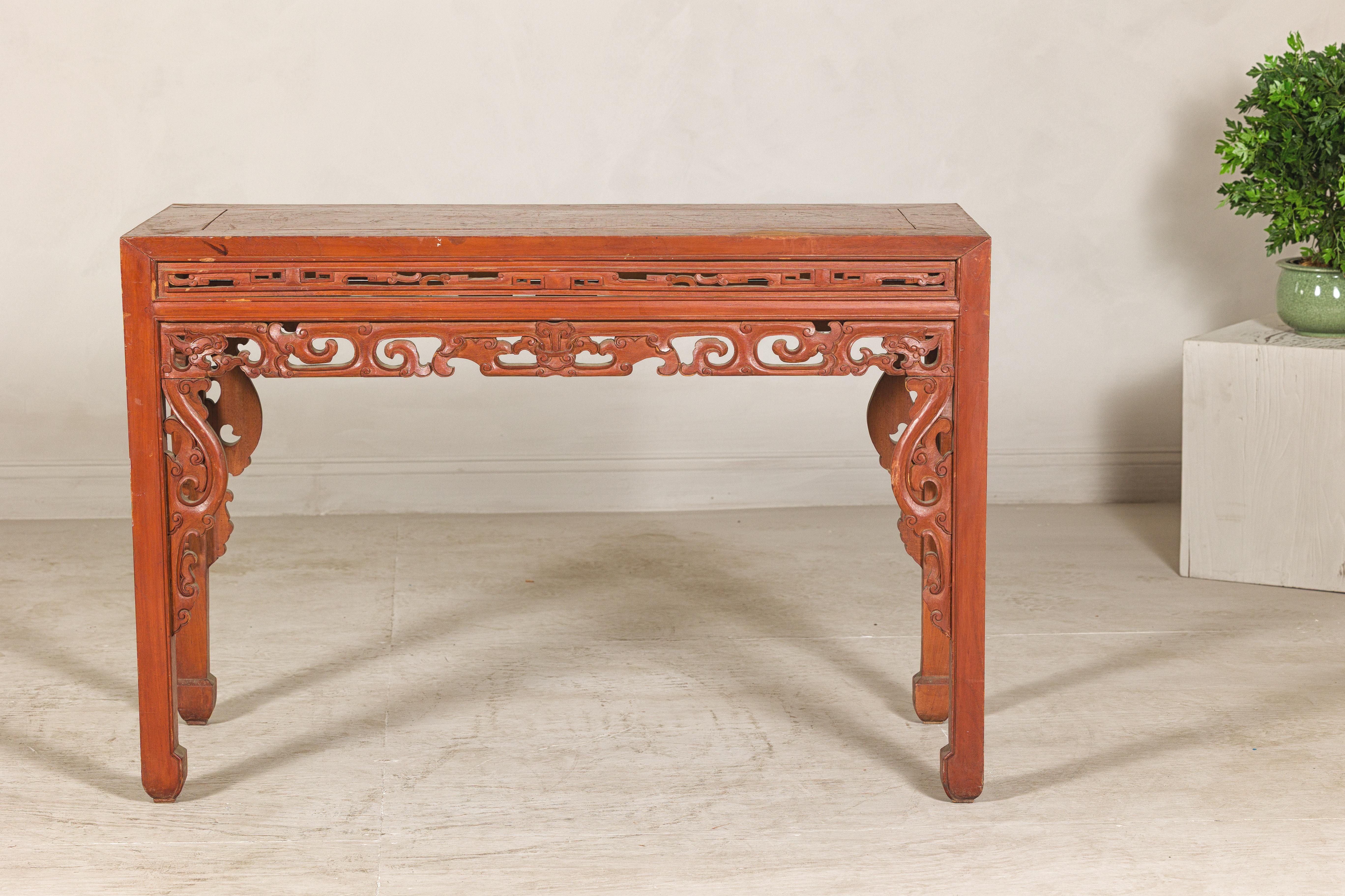 Console Table with Carved Waist in Jumu Wood, Late Qing Cinnabar Finish For Sale 9
