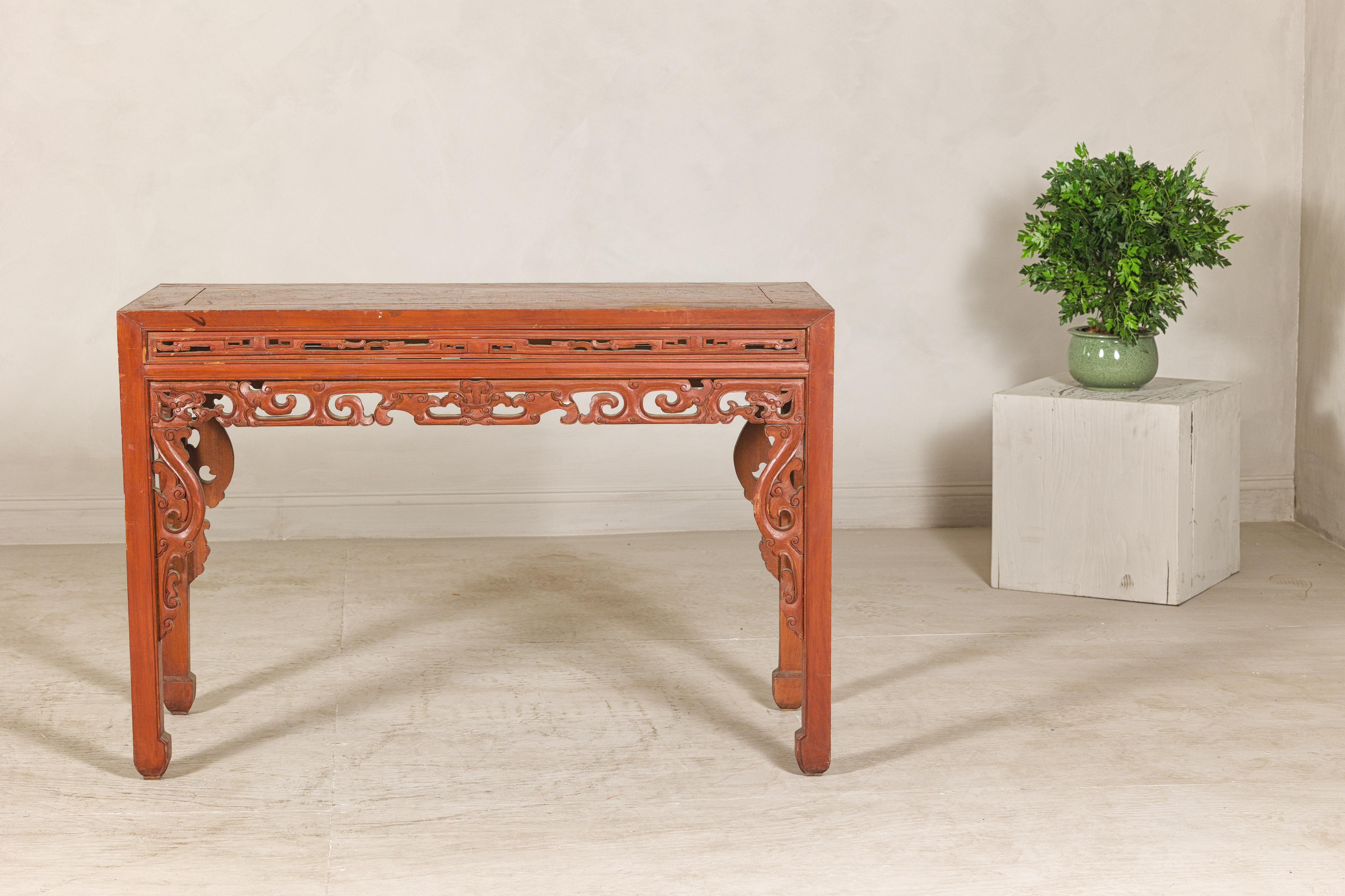 Console Table with Carved Waist in Jumu Wood, Late Qing Cinnabar Finish For Sale 10