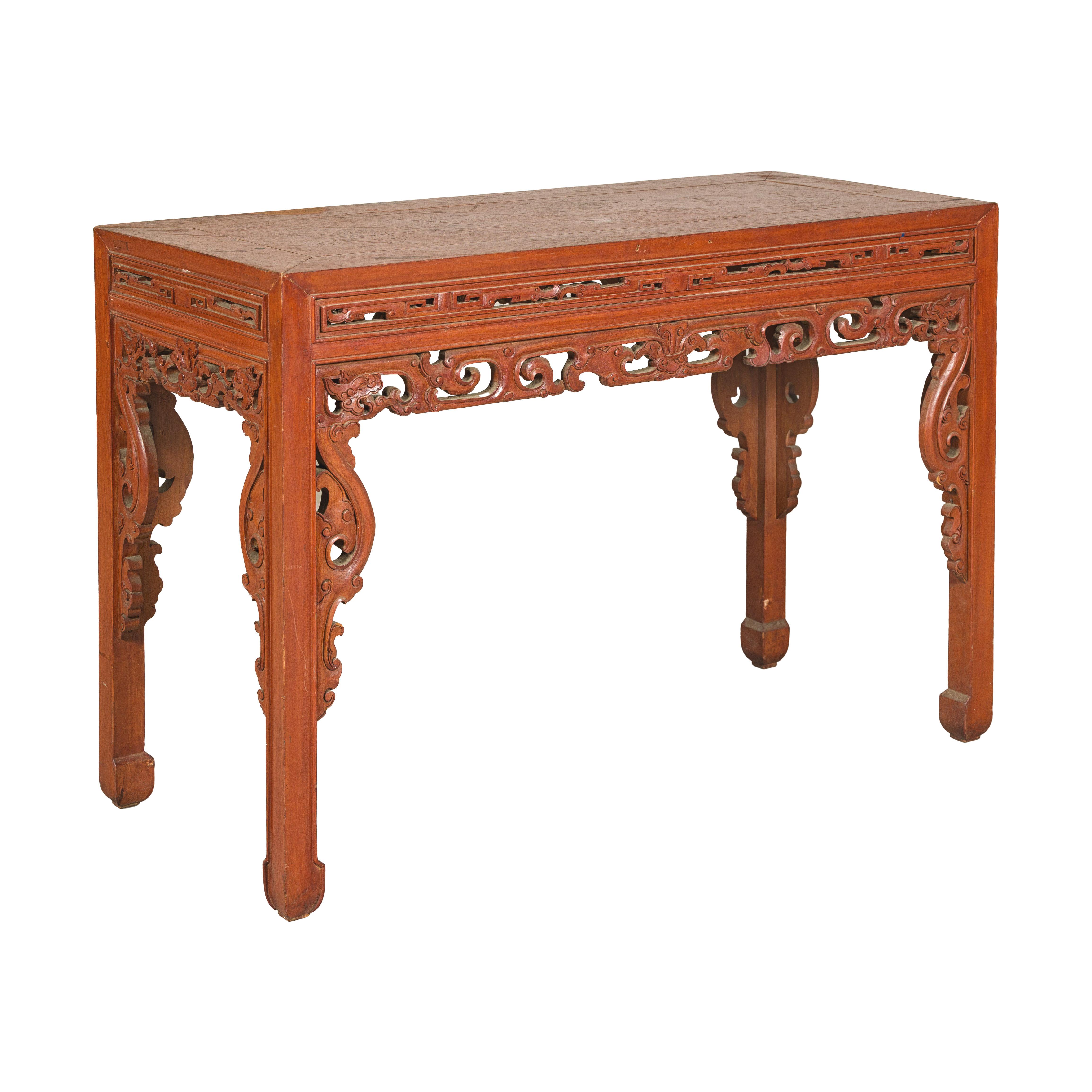 Console Table with Carved Waist in Jumu Wood, Late Qing Cinnabar Finish For Sale 13