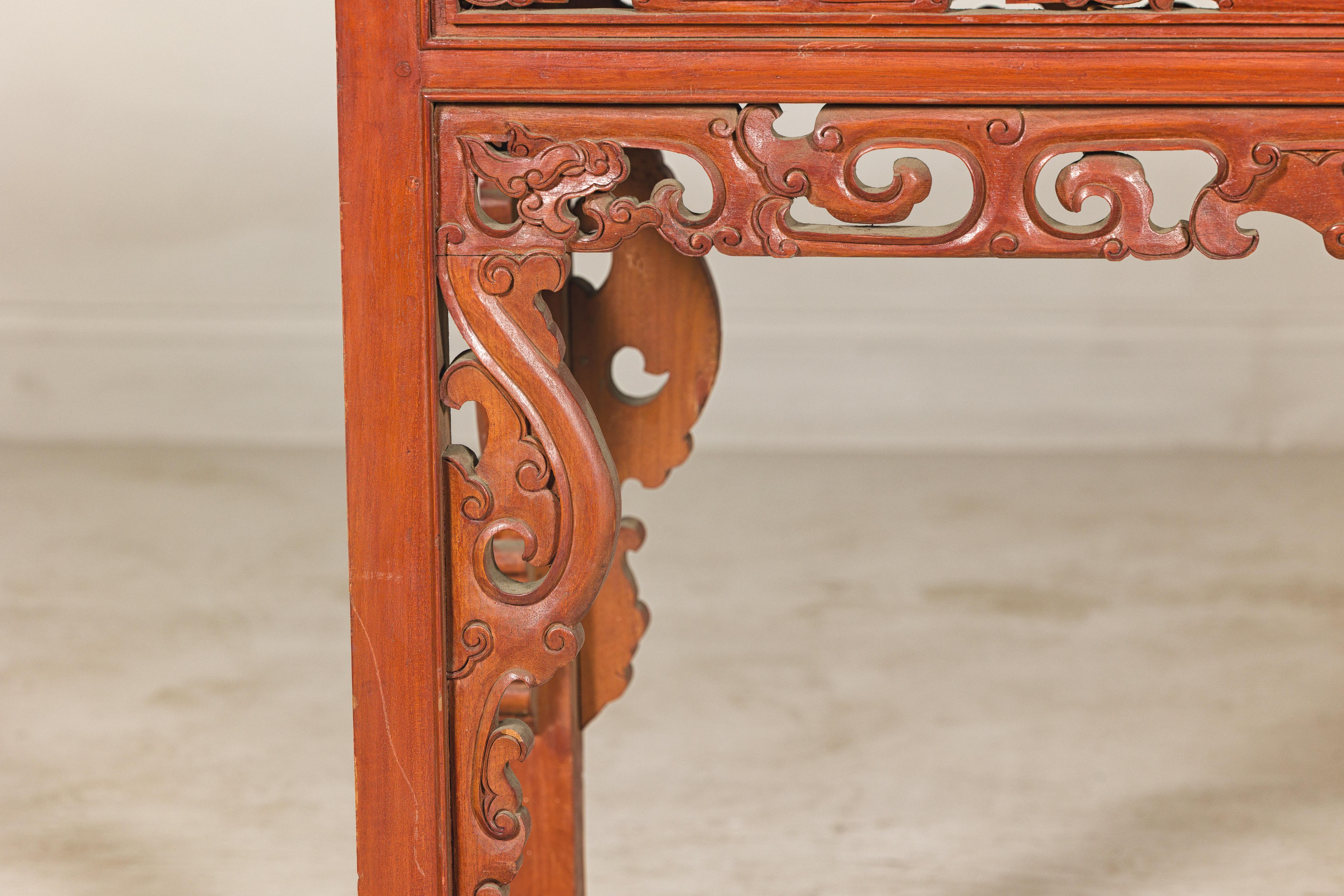 Console Table with Carved Waist in Jumu Wood, Late Qing Cinnabar Finish For Sale 2