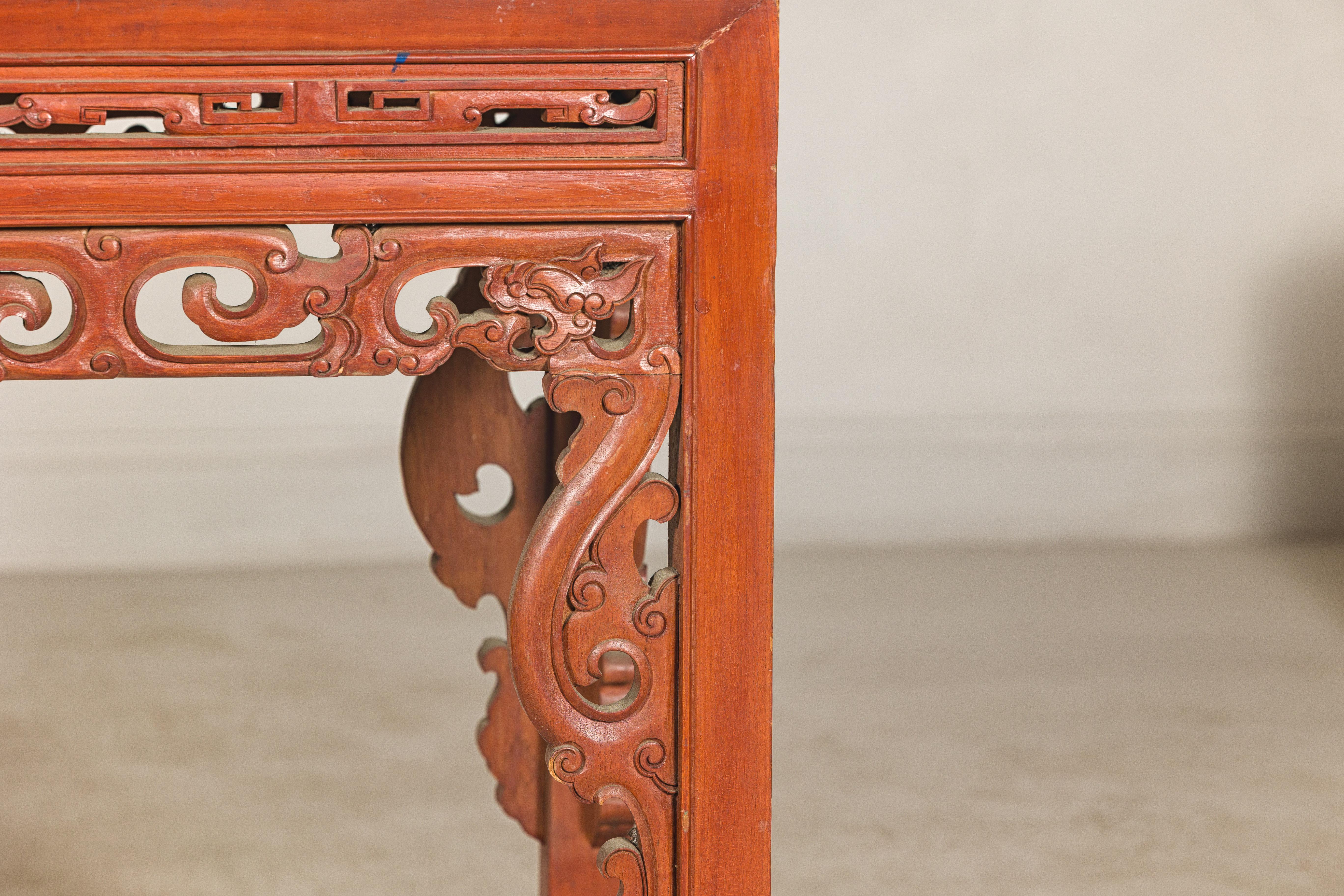 Console Table with Carved Waist in Jumu Wood, Late Qing Cinnabar Finish For Sale 3