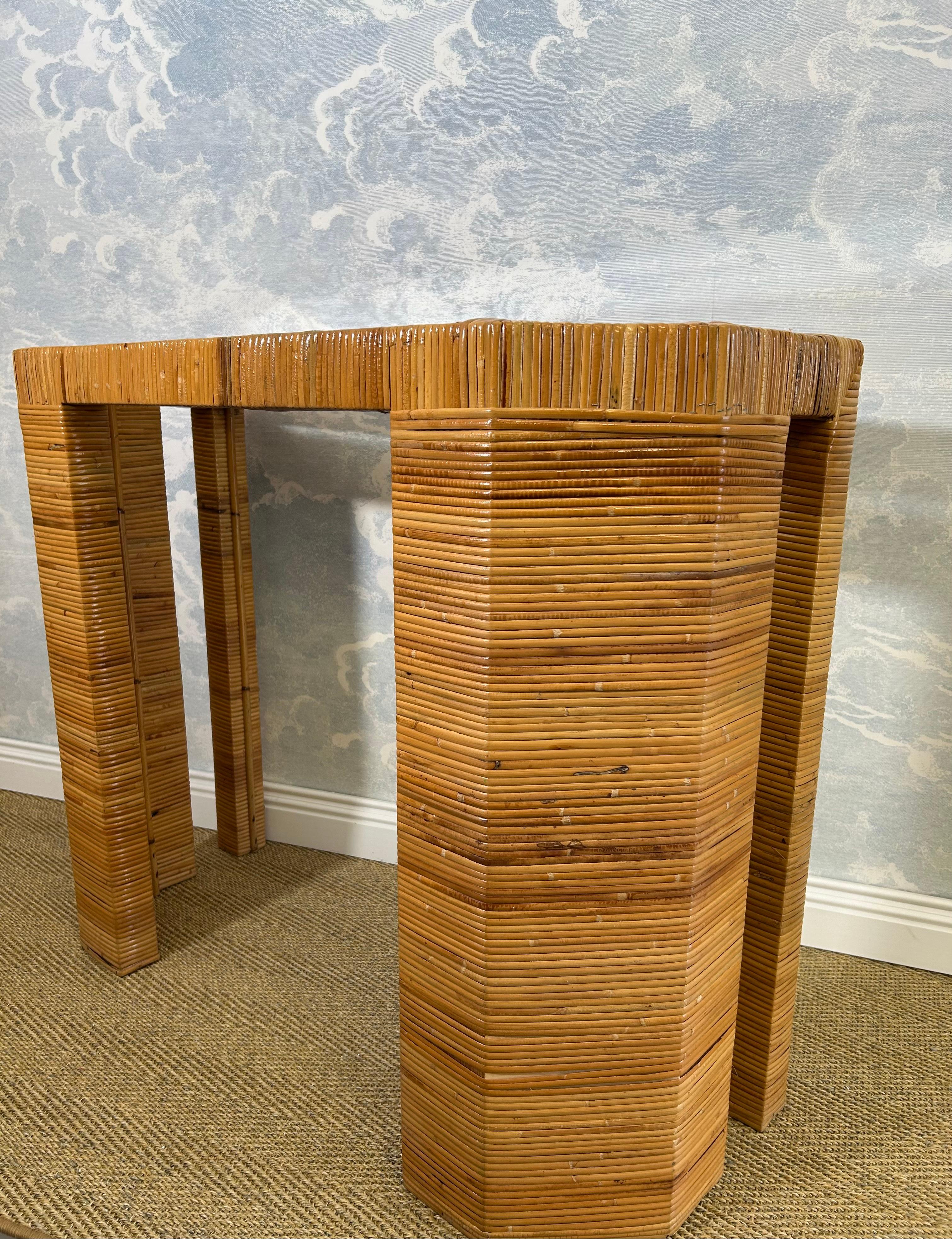 Fine XX secolo Console Table with Insert Glass Top and Wicker Wrap, Italy, 1970's in vendita