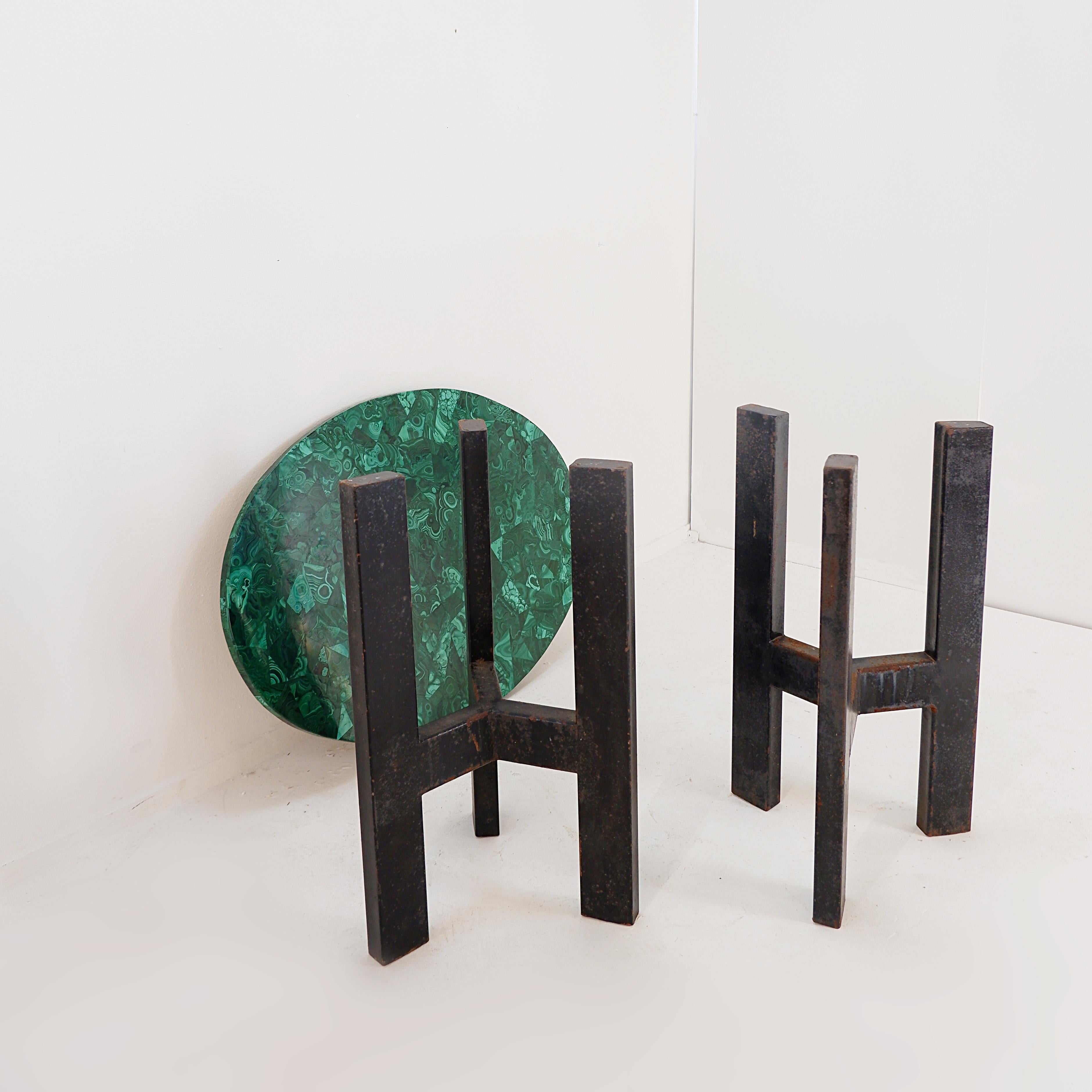 Console table with malachite top on double tripod base in black metal For Sale 12