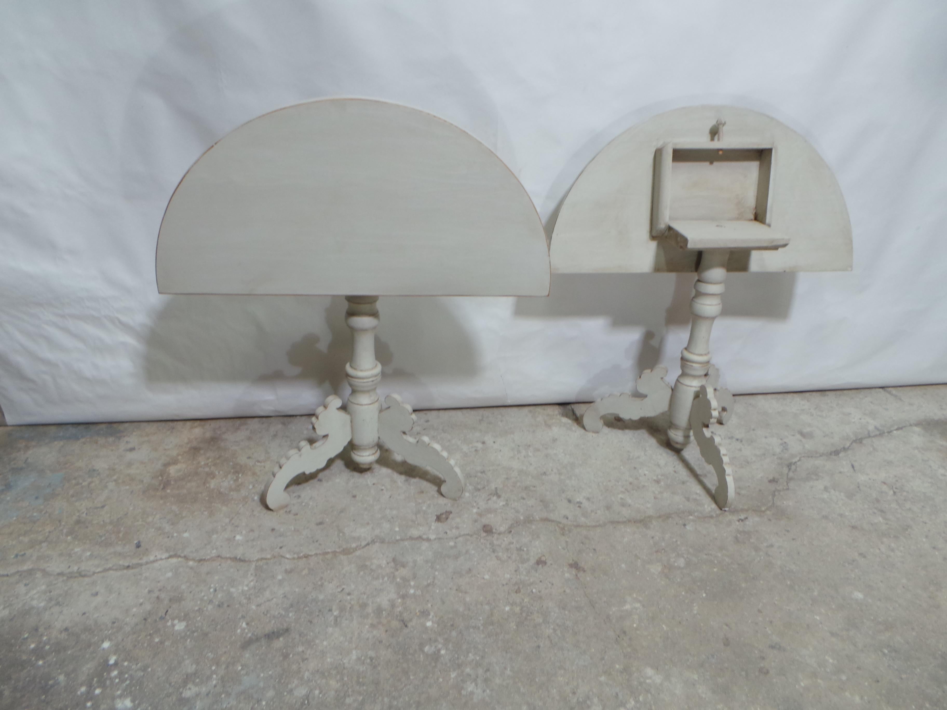 Consoles à rabat rare style piédestal en vente 3