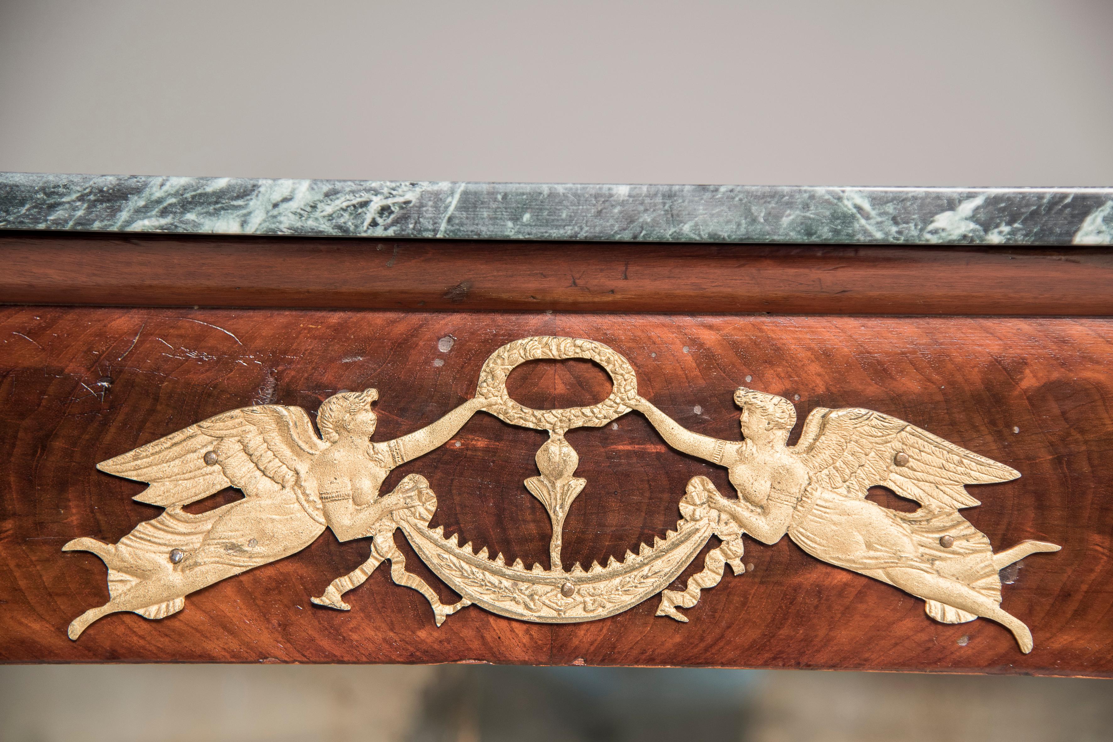 Table console Empire en acajou et Antiquités avec plateau en marbre Antique Mirror back en vente 1