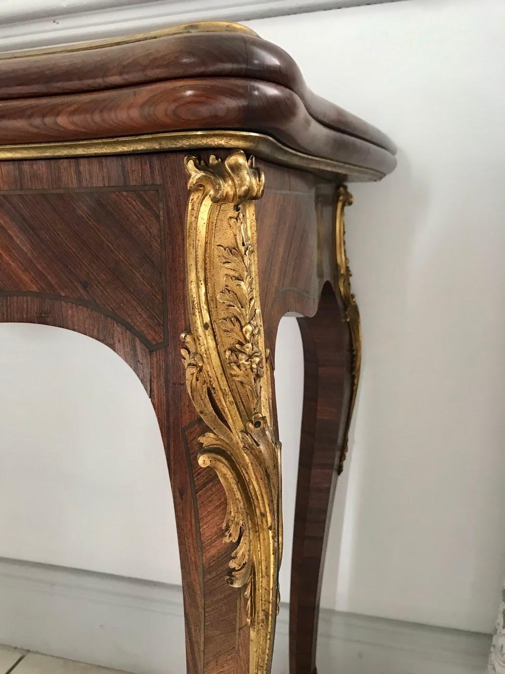 French Console Transforming into a Louis XV Style Game Table 19th Century France In Good Condition For Sale In Beuzevillette, FR