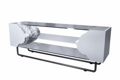 Console/table TV Break Free collection en verre et bois pour intérieur sauvage