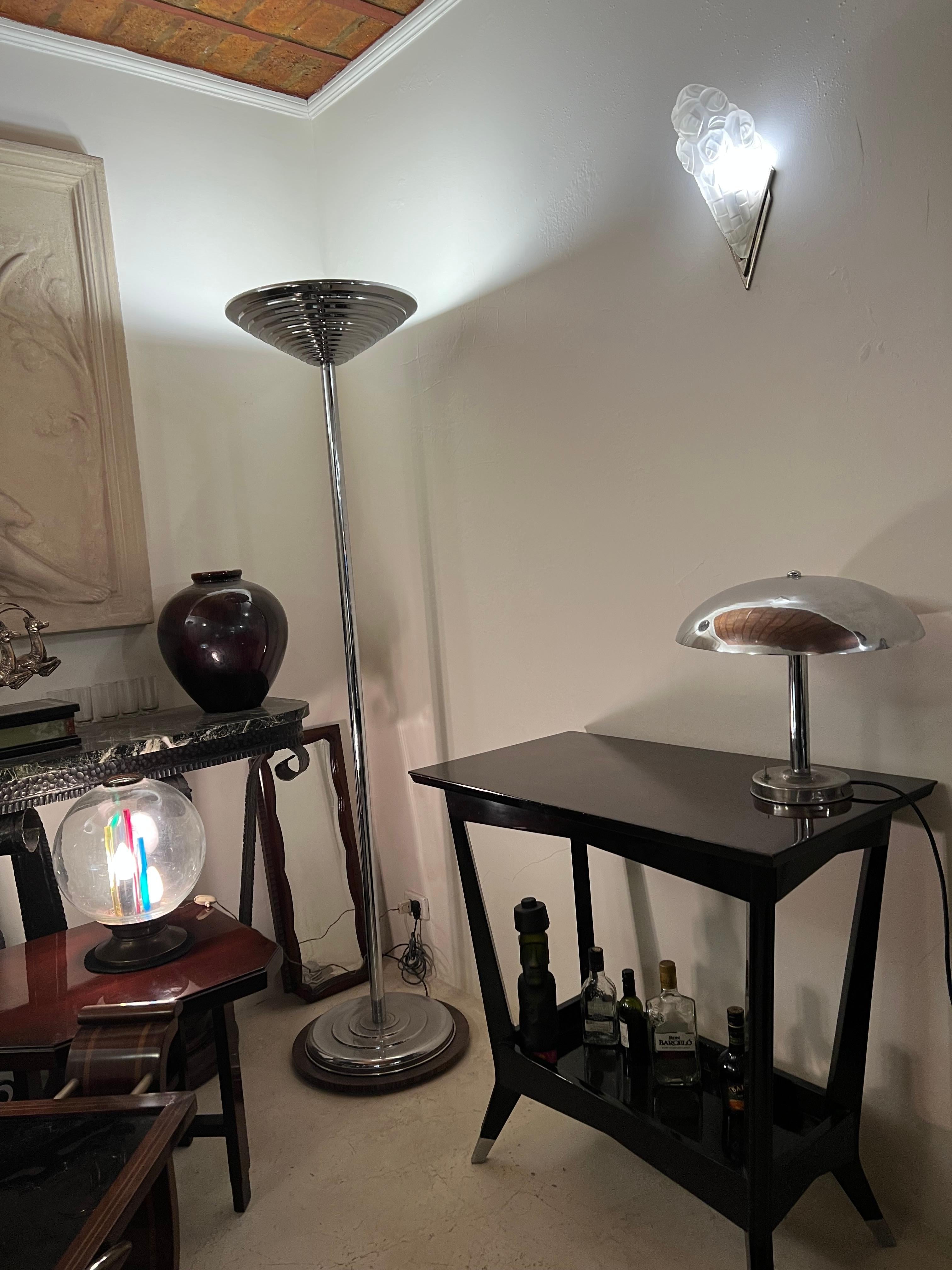 Console

Material: wood and chrome
France.
We have specialized in the sale of Art Deco and Art Nouveau and Vintage styles since 1982. If you have any questions we are at your disposal.
Pushing the button that reads 'View All From Seller'. And you