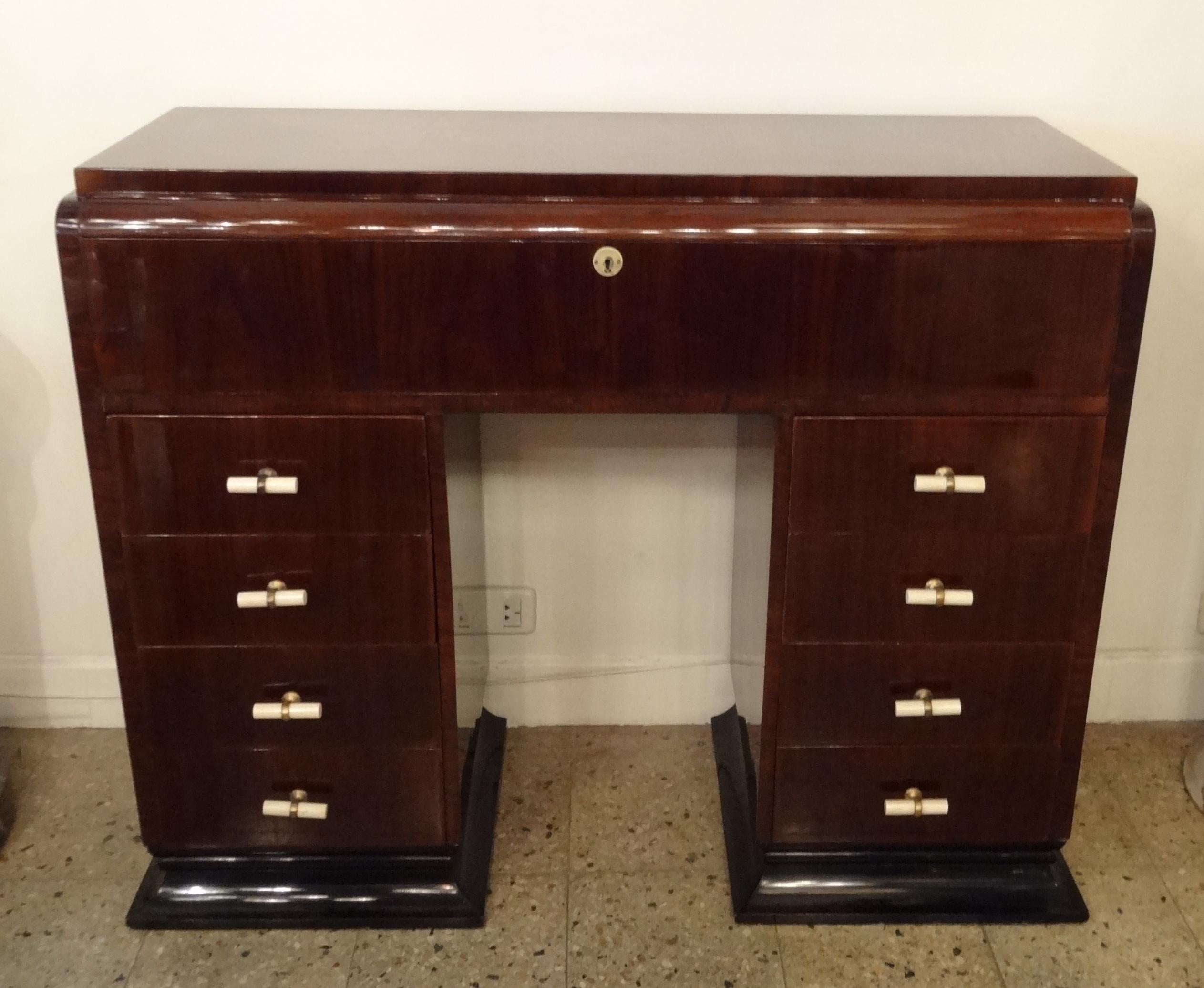 Console with Drawers, 1930, Style: Art Deco For Sale 1