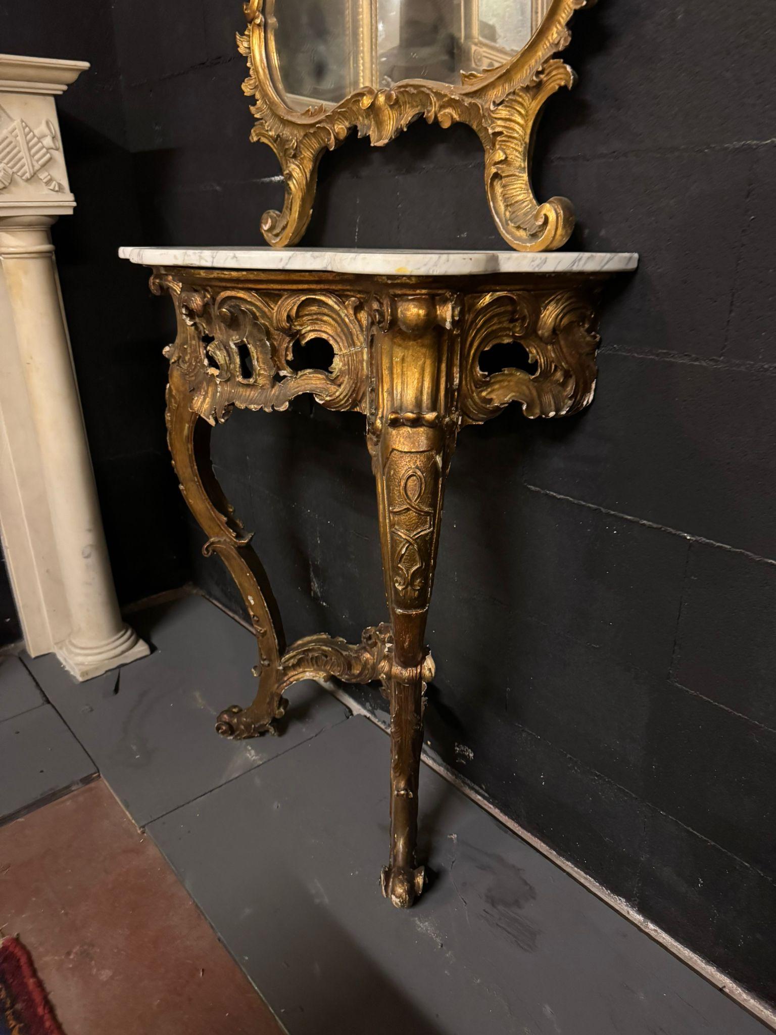 Carved Console with mirror in carved and gilded wood and base table, Italy For Sale